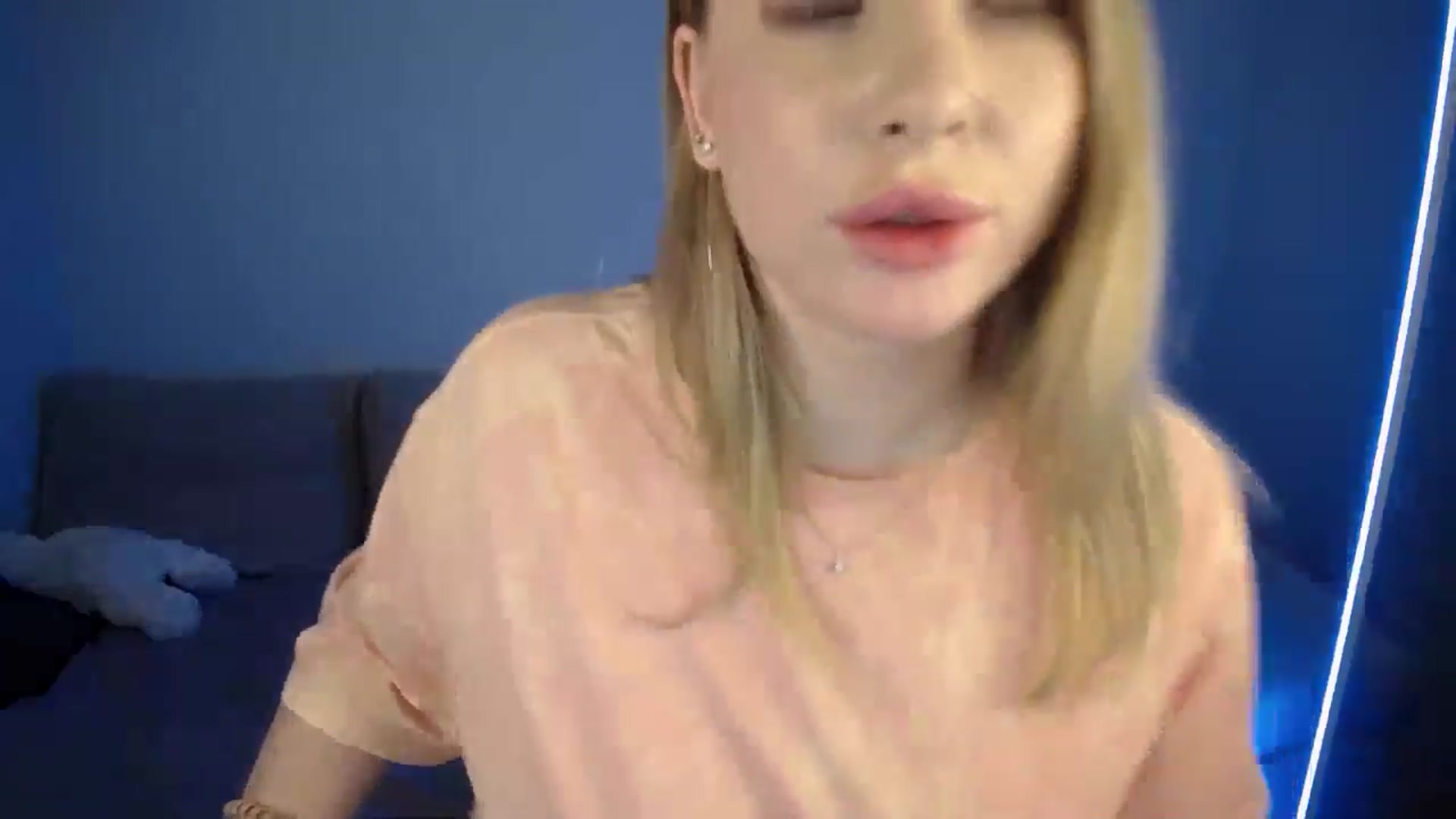 Gallery image thumbnail from SabrinaViolet's myfreecams stream on, 06/07/2024, 13:09 image 6 of 20