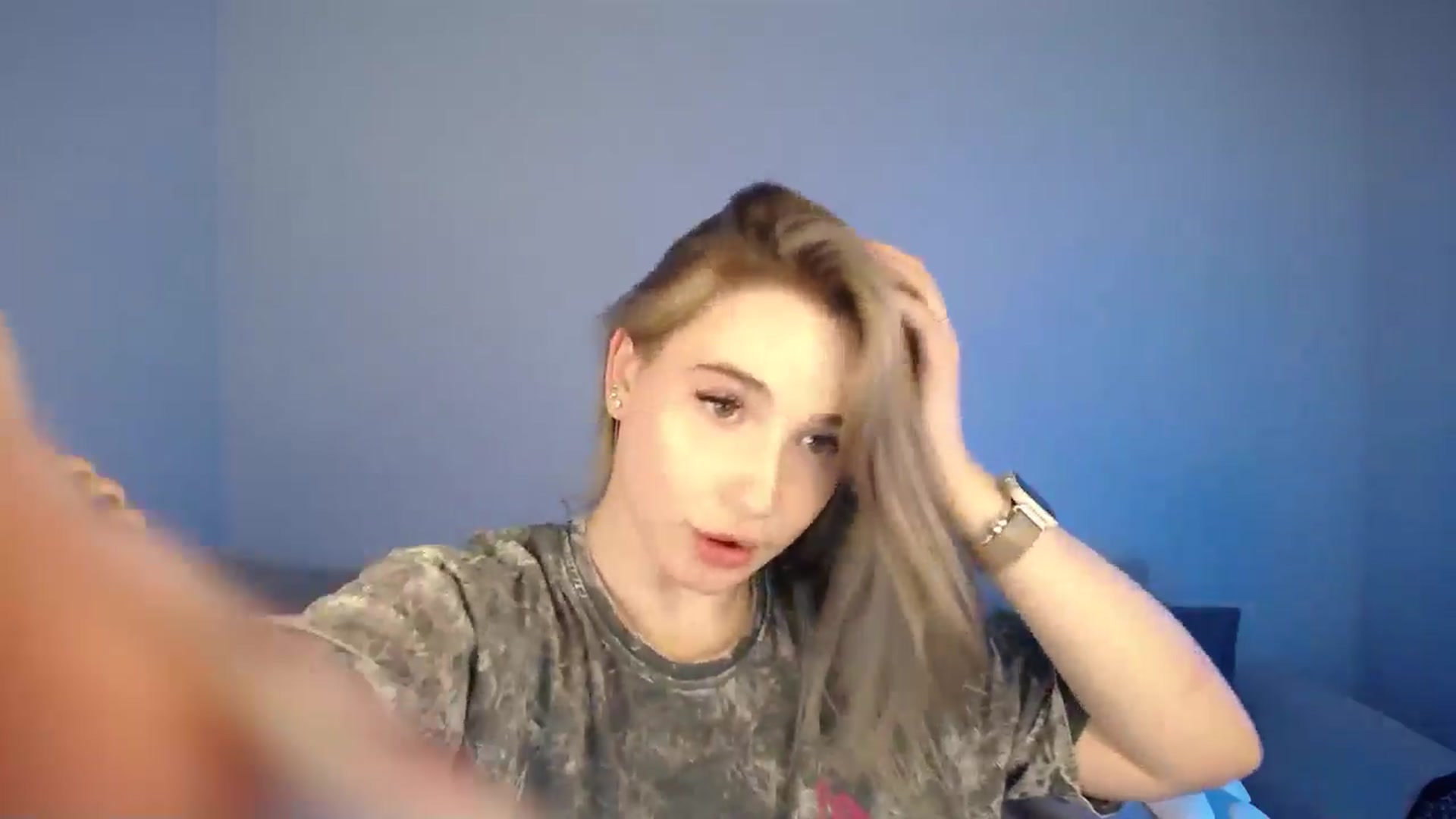 Gallery image thumbnail from SabrinaViolet's myfreecams stream on, 06/09/2024, 13:43 image 10 of 20