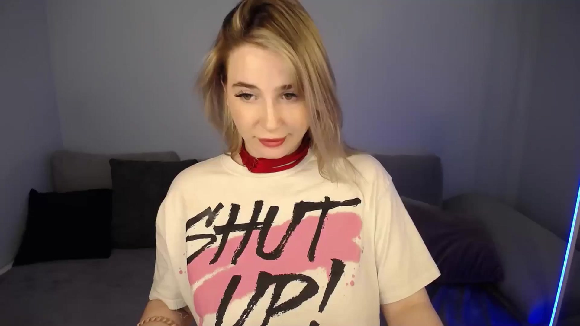 Gallery image thumbnail from SabrinaViolet's myfreecams stream on, 06/28/2024, 12:07 image 13 of 20