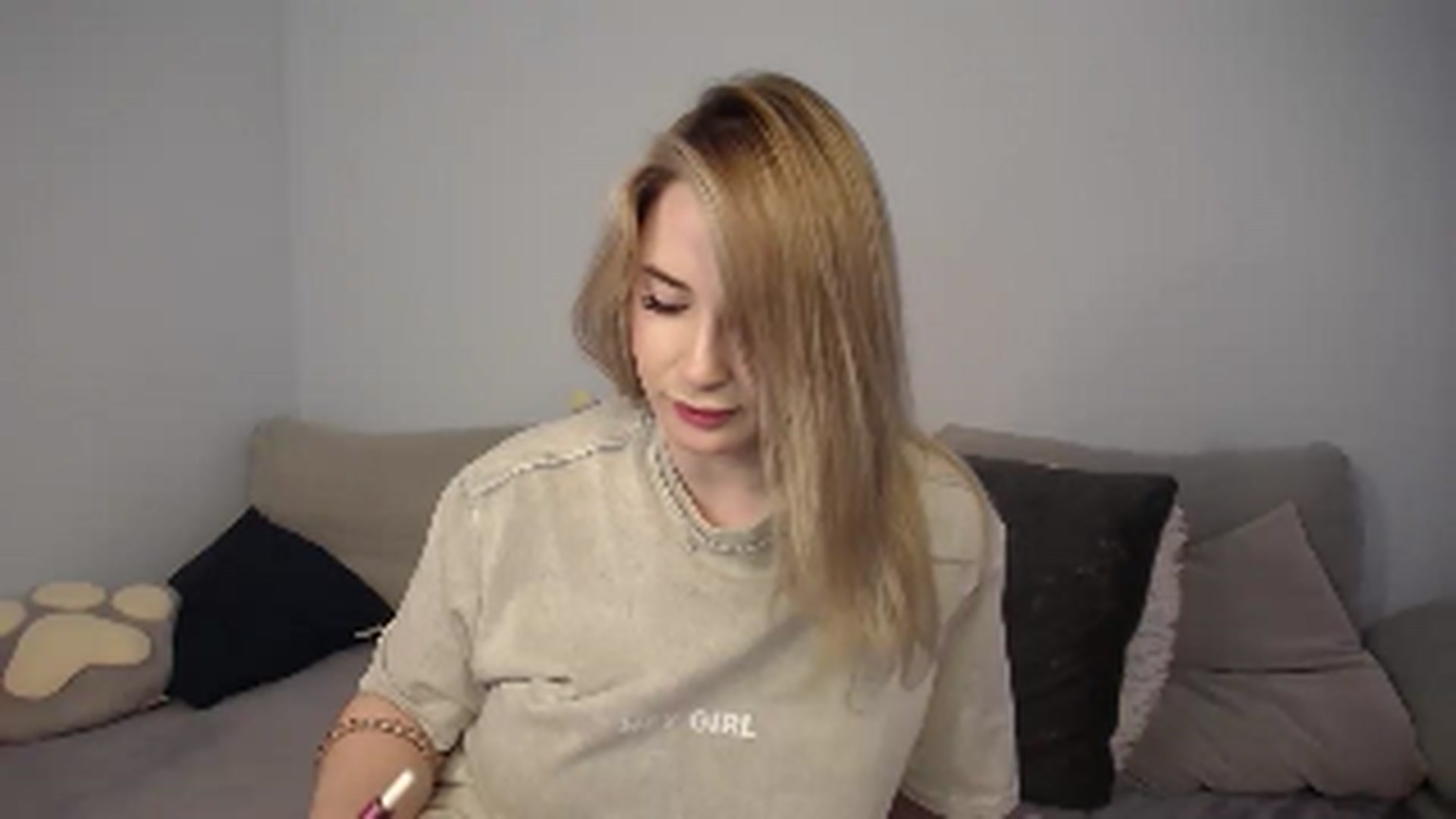 Gallery image thumbnail from SabrinaViolet's myfreecams stream on, 07/23/2024, 12:30 image 19 of 20