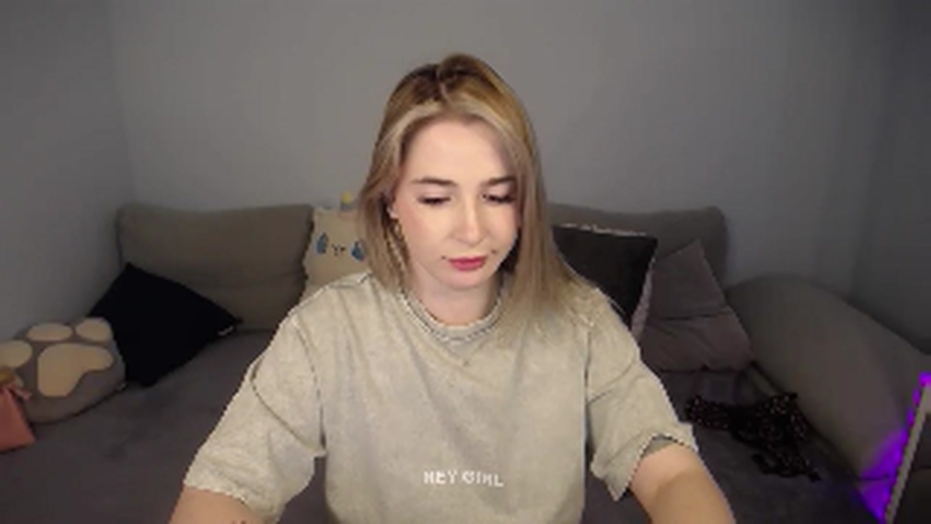Gallery image thumbnail from SabrinaViolet's myfreecams stream on, 07/23/2024, 12:30 image 1 of 20