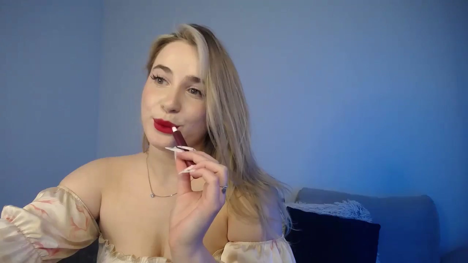 Gallery image thumbnail from SabrinaViolet's myfreecams stream on, 07/29/2024, 12:50 image 17 of 20