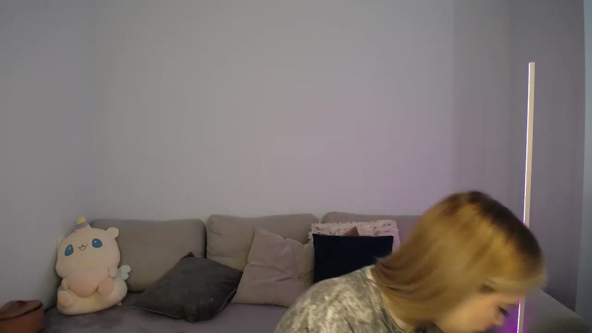 Gallery image thumbnail from SabrinaViolet's myfreecams stream on, 08/11/2024, 08:47 image 2 of 20
