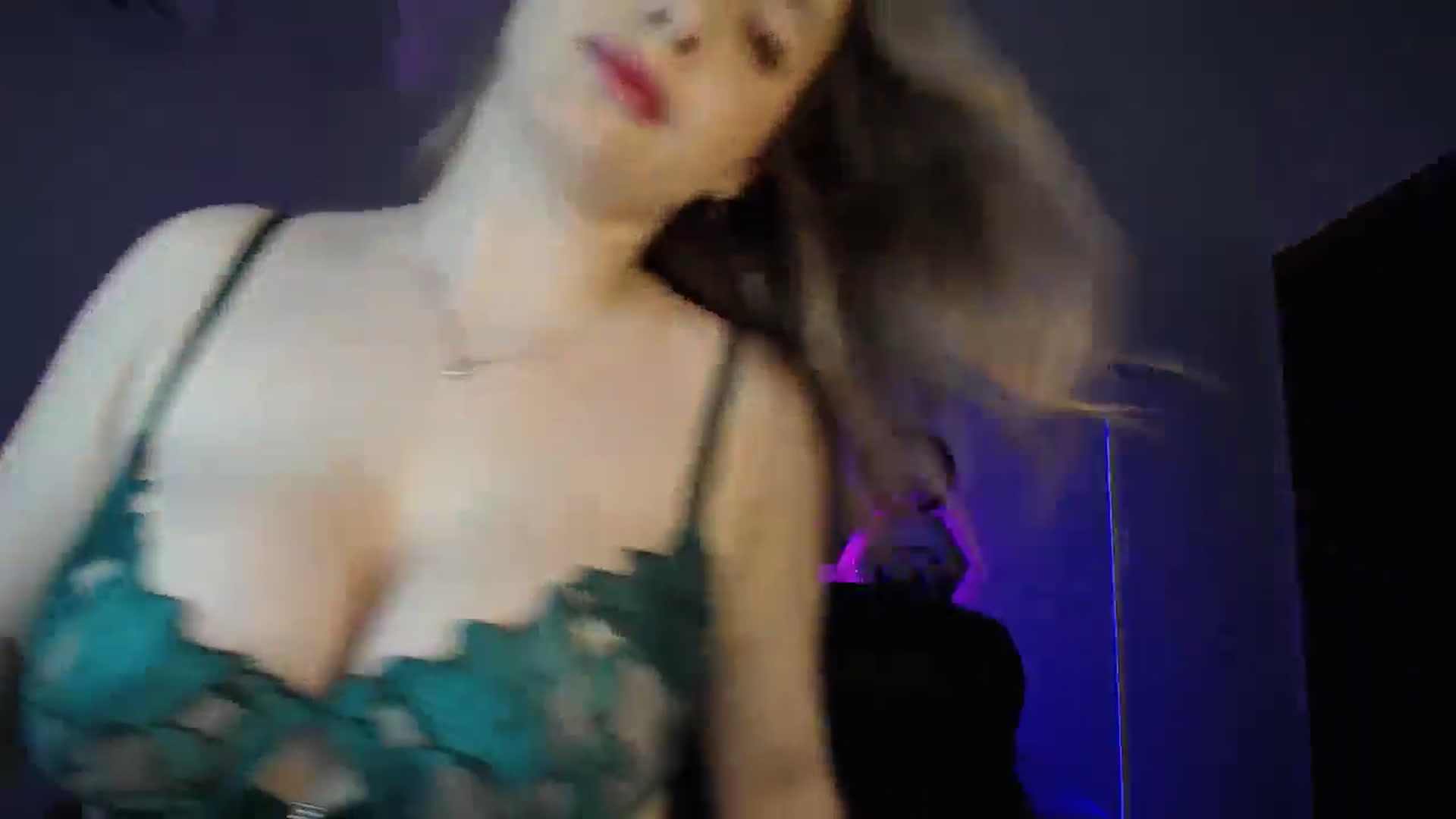 Gallery image thumbnail from SabrinaViolet's myfreecams stream on, 11/06/2024, 11:11 image 6 of 20