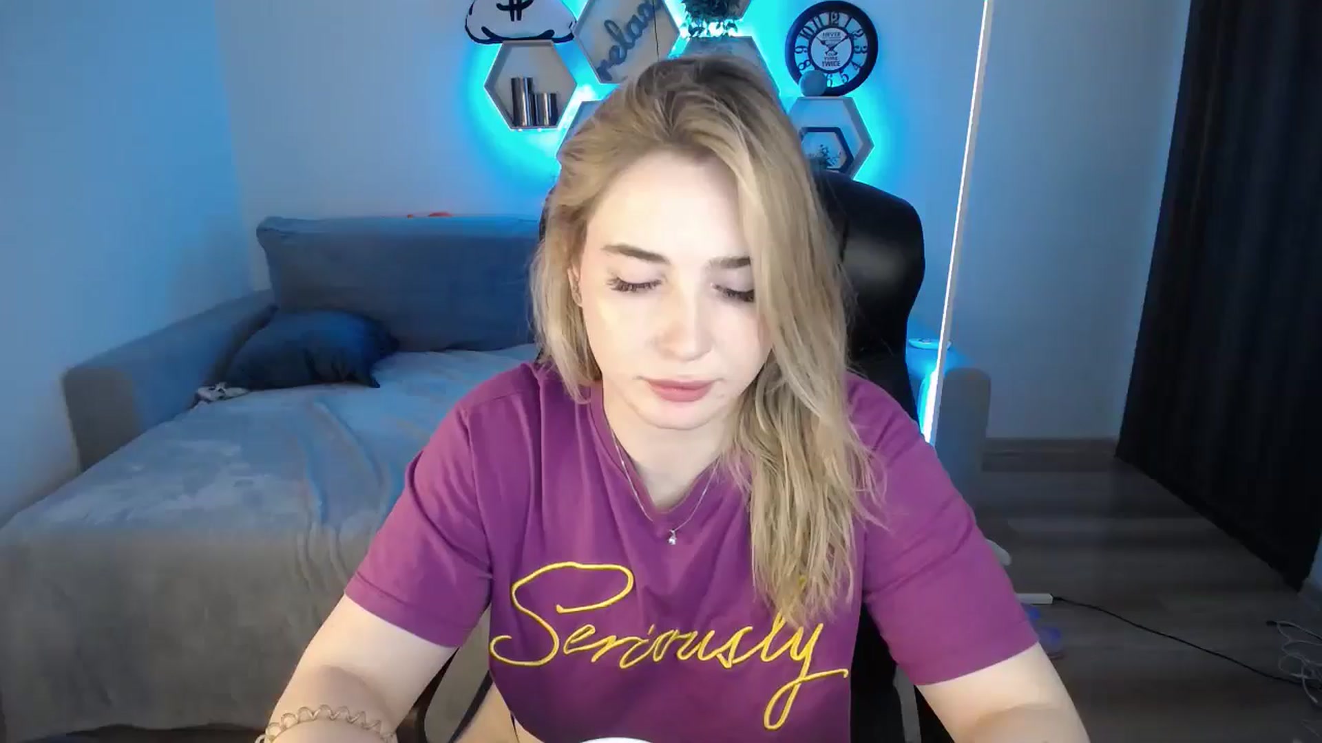 Gallery image thumbnail from SabrinaViolet's myfreecams stream on, 11/19/2024, 13:59 image 1 of 20