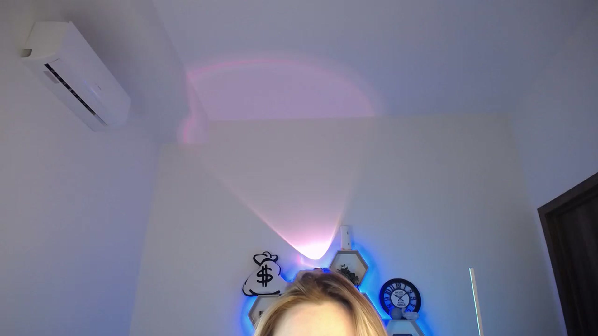 Gallery image thumbnail from SabrinaViolet's myfreecams stream on, 12/26/2024, 13:38 image 20 of 20