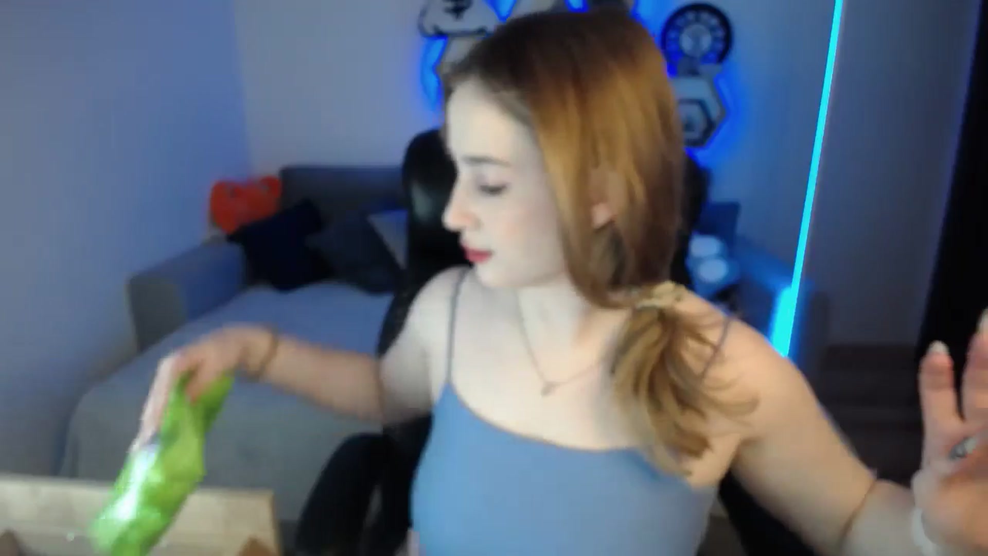 Gallery image thumbnail from SabrinaViolet's myfreecams stream on, 01/06/2025, 09:25 image 8 of 20