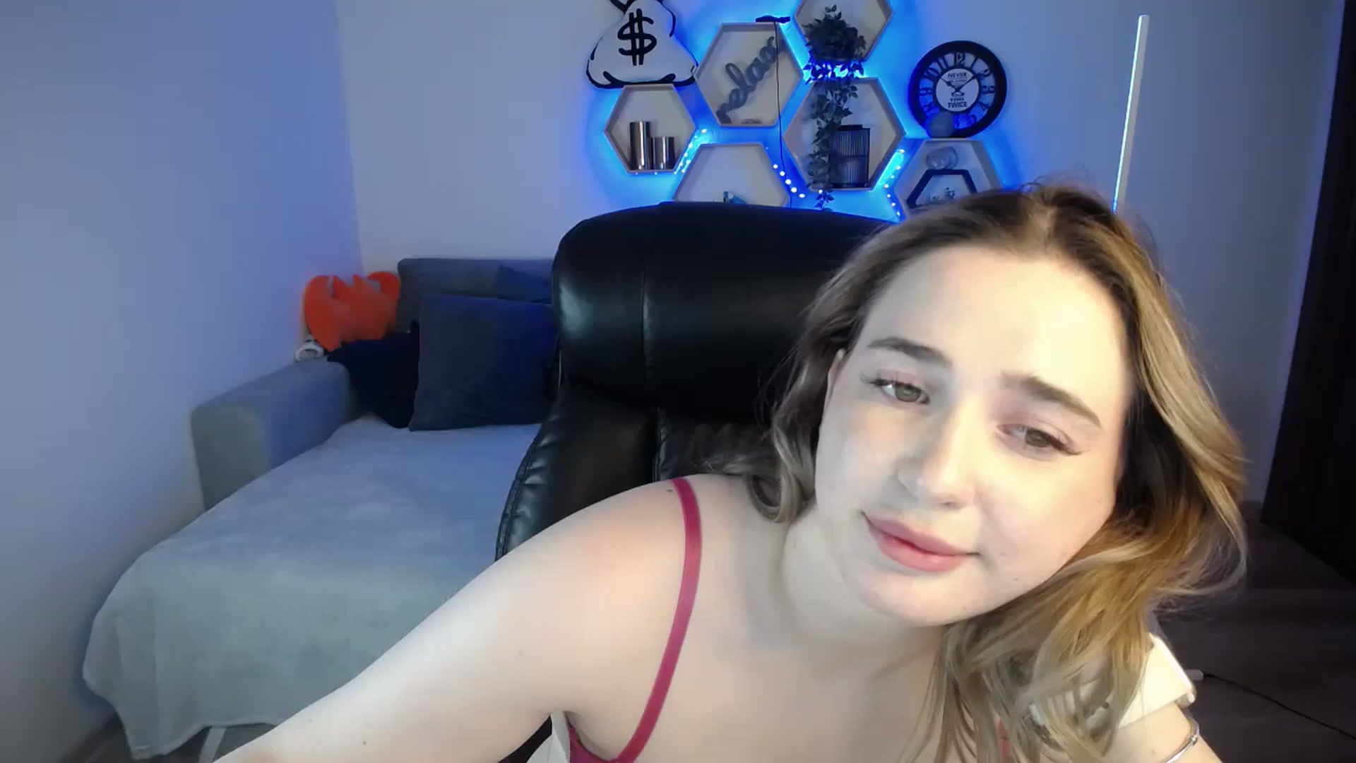 Gallery image thumbnail from SabrinaViolet's myfreecams stream on, 01/11/2025, 14:53 image 7 of 20