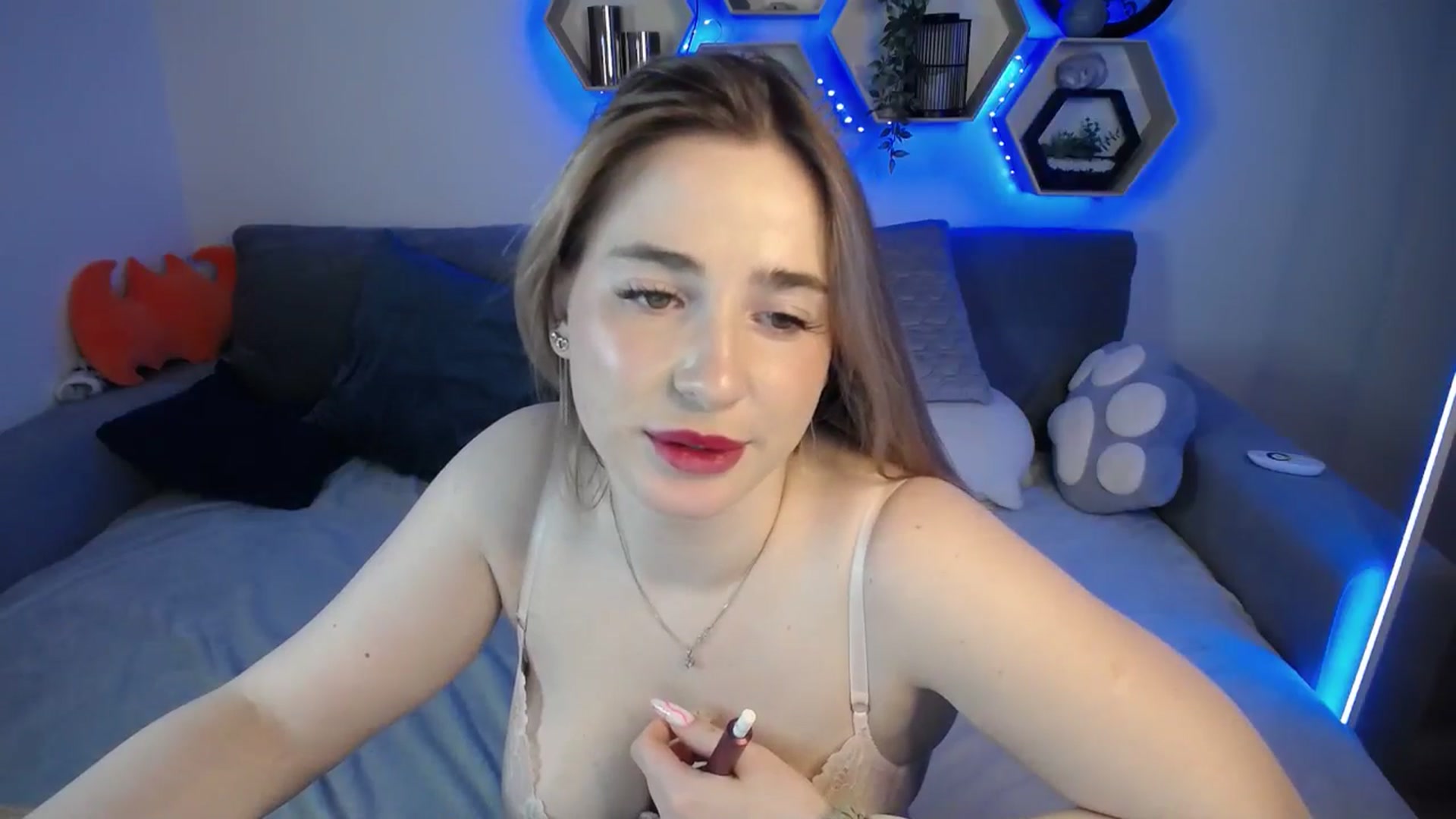 Gallery image thumbnail from SabrinaViolet's myfreecams stream on, 01/22/2025, 13:50 image 8 of 20