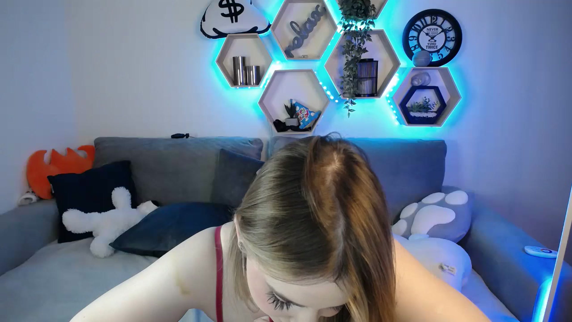 Gallery image thumbnail from SabrinaViolet's myfreecams stream on, 02/08/2025, 11:53 image 7 of 20