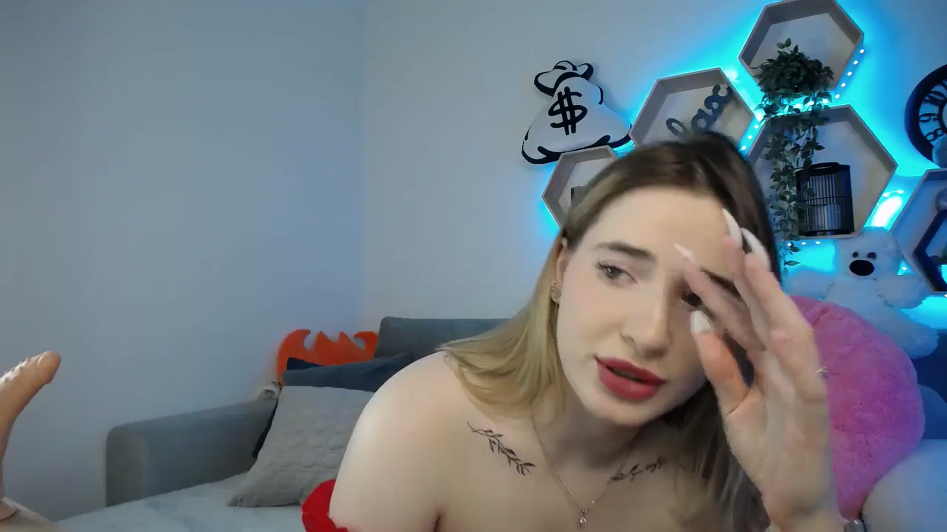 Gallery image thumbnail from SabrinaViolet's myfreecams stream on, 03/14/2025, 13:32 image 7 of 20