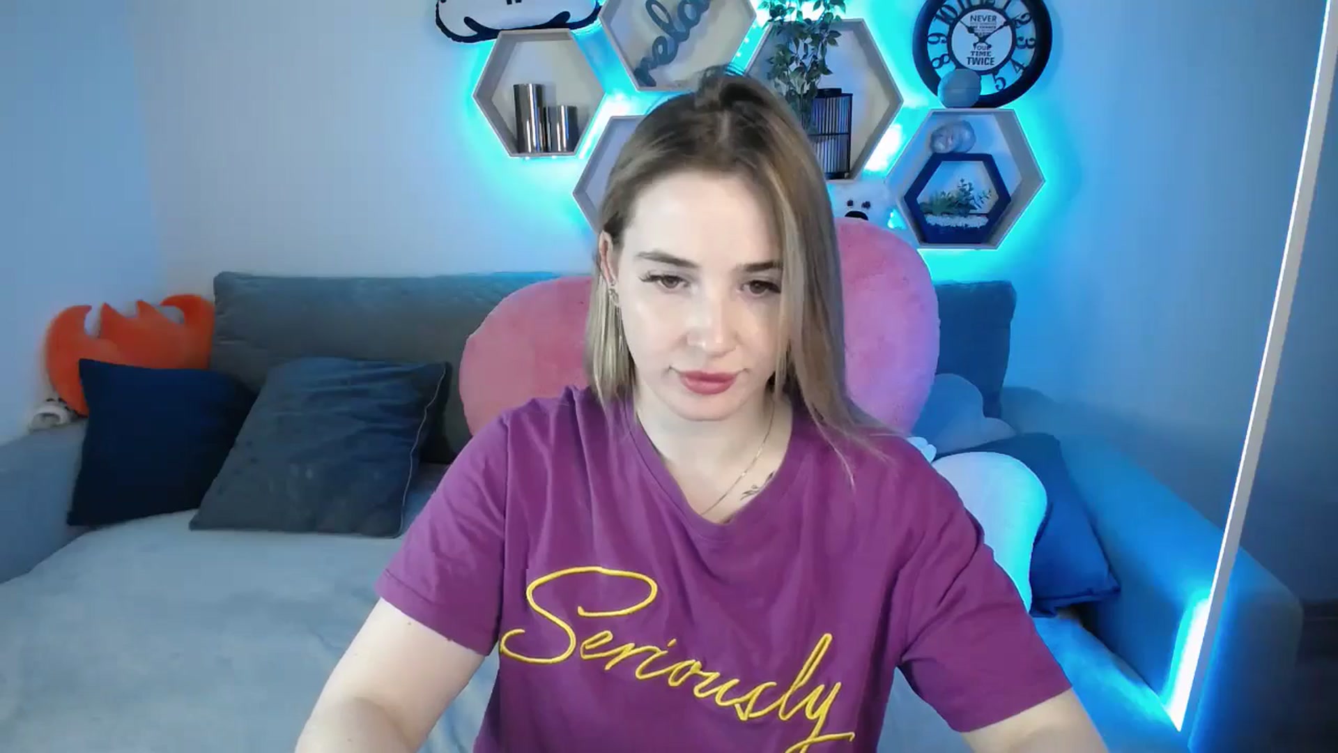 Gallery image thumbnail from SabrinaViolet's myfreecams stream on, 03/18/2025, 14:27 image 8 of 20