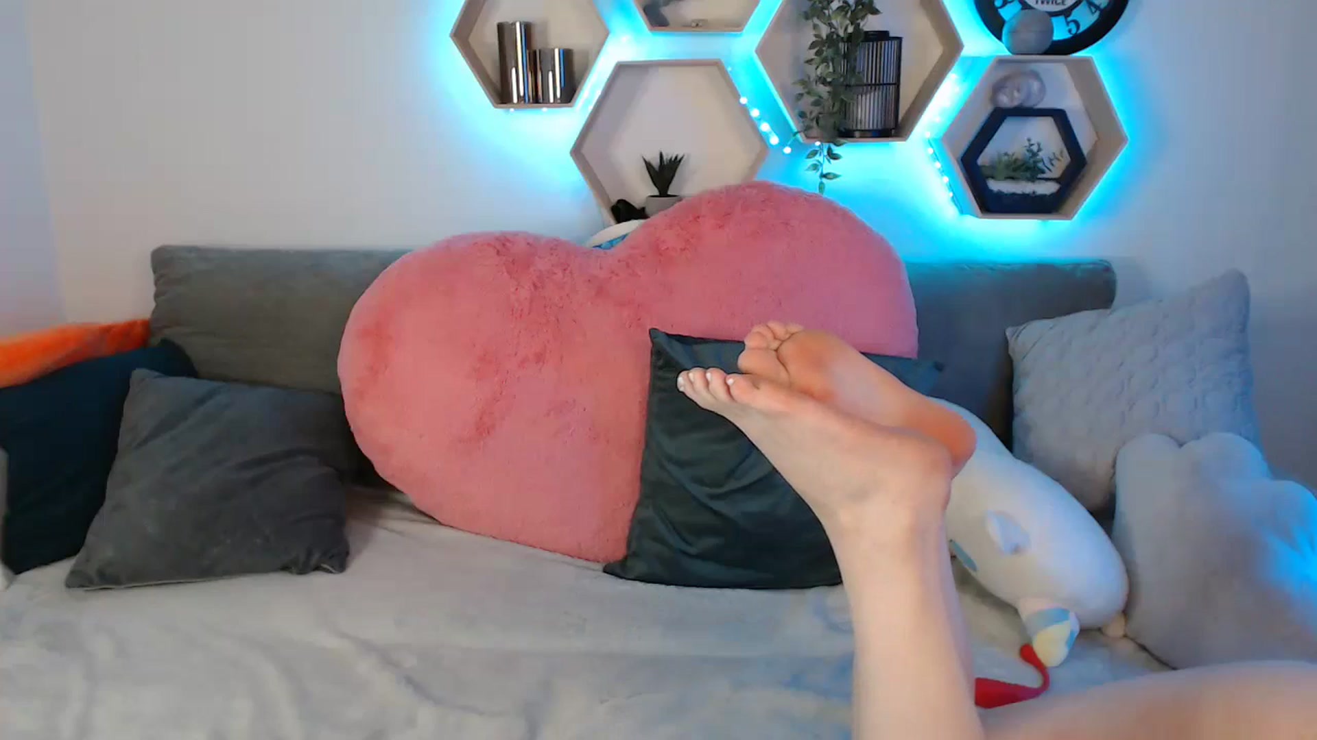 Gallery image thumbnail from SabrinaViolet's myfreecams stream on, 03/28/2025, 13:07 image 16 of 20