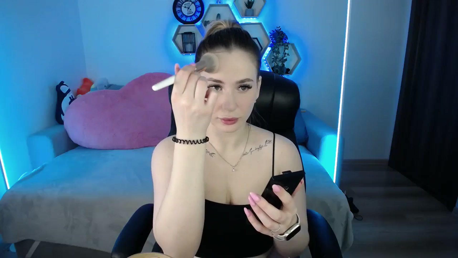 Gallery image thumbnail from SabrinaViolet's myfreecams stream on, 03/03/2026, 09:52 image 7 of 20