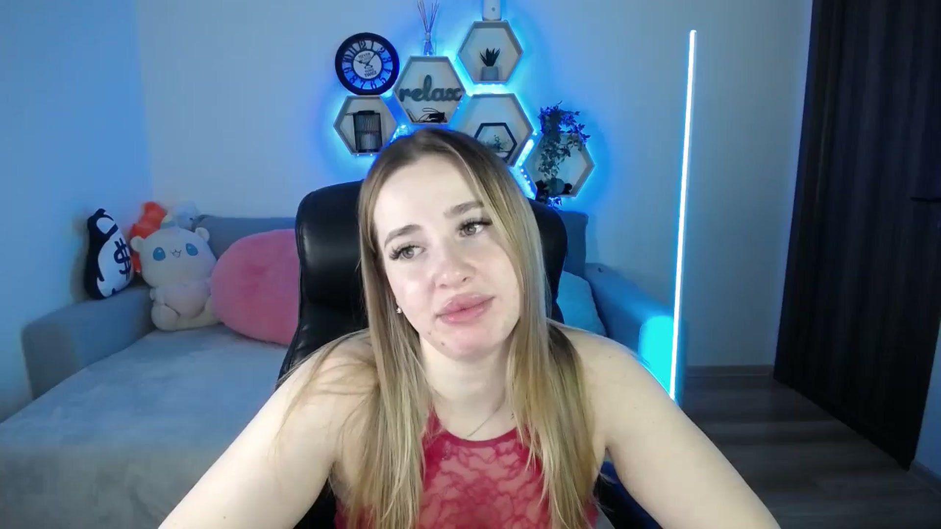 Gallery image thumbnail from SabrinaViolet's myfreecams stream on, 03/08/2026, 10:34 image 3 of 20