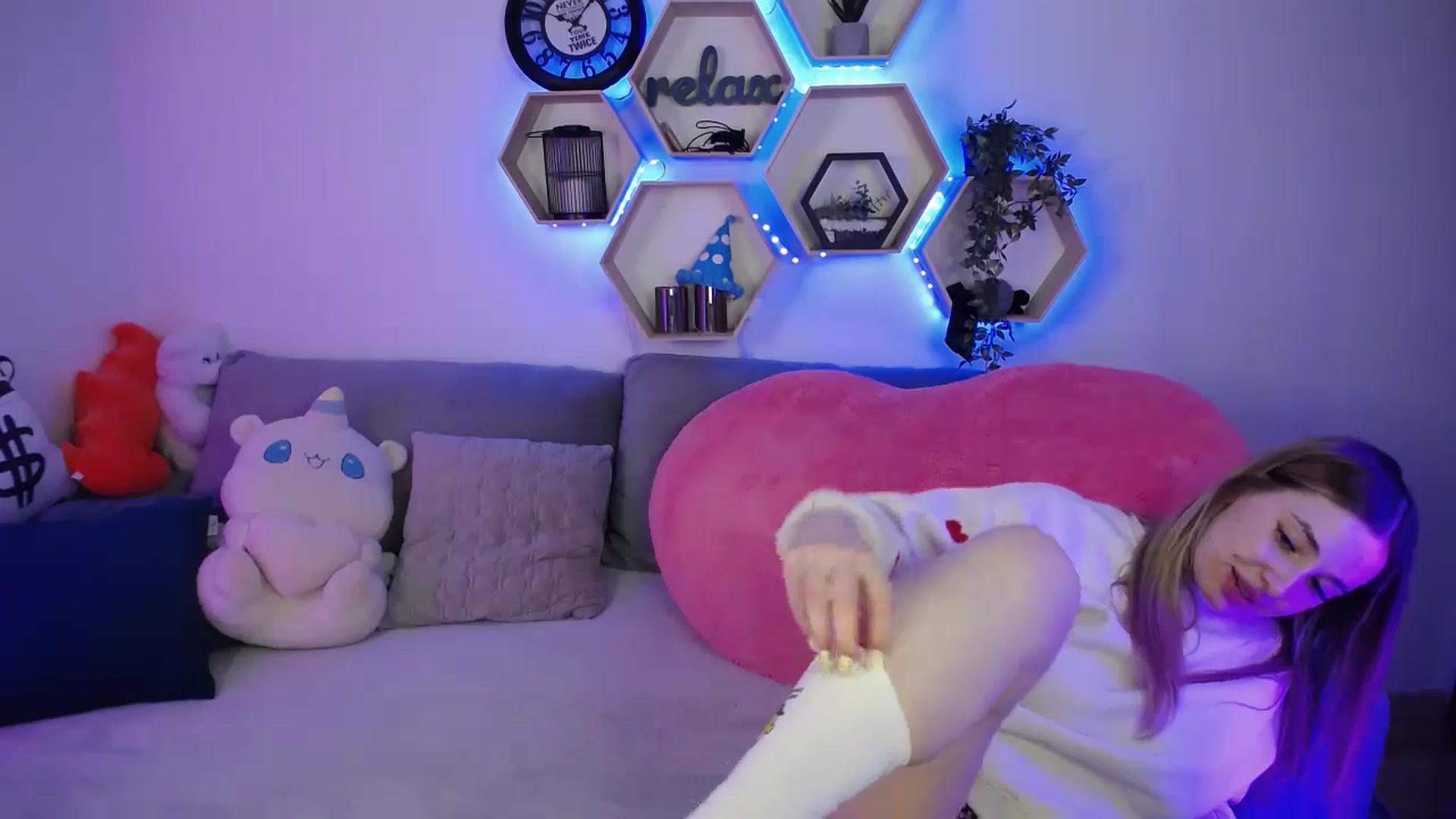 Gallery image thumbnail from SabrinaViolet's myfreecams stream on, 03/22/2026, 13:27 image 2 of 20