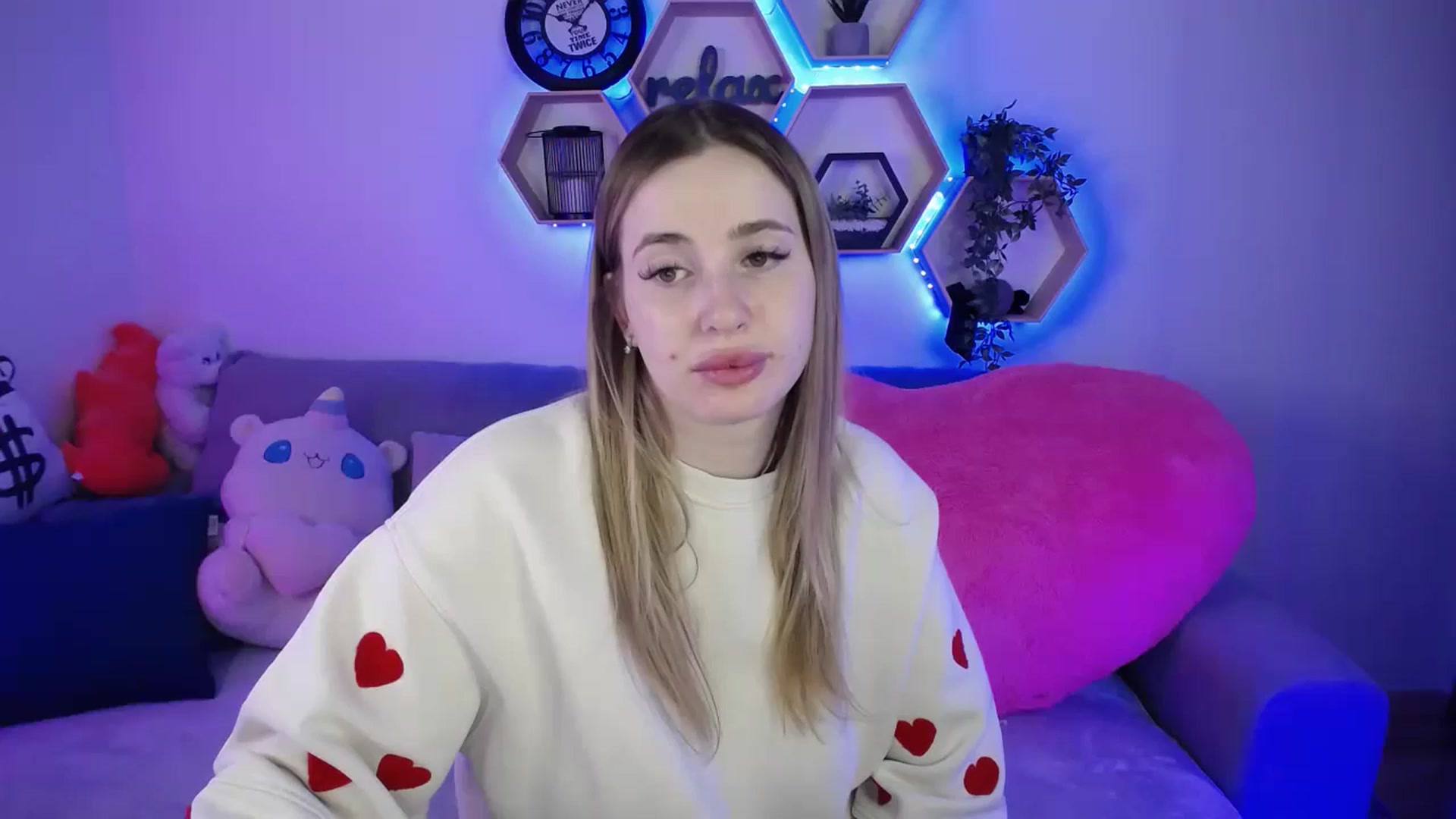 Gallery image thumbnail from SabrinaViolet's myfreecams stream on, 03/22/2026, 13:27 image 1 of 20