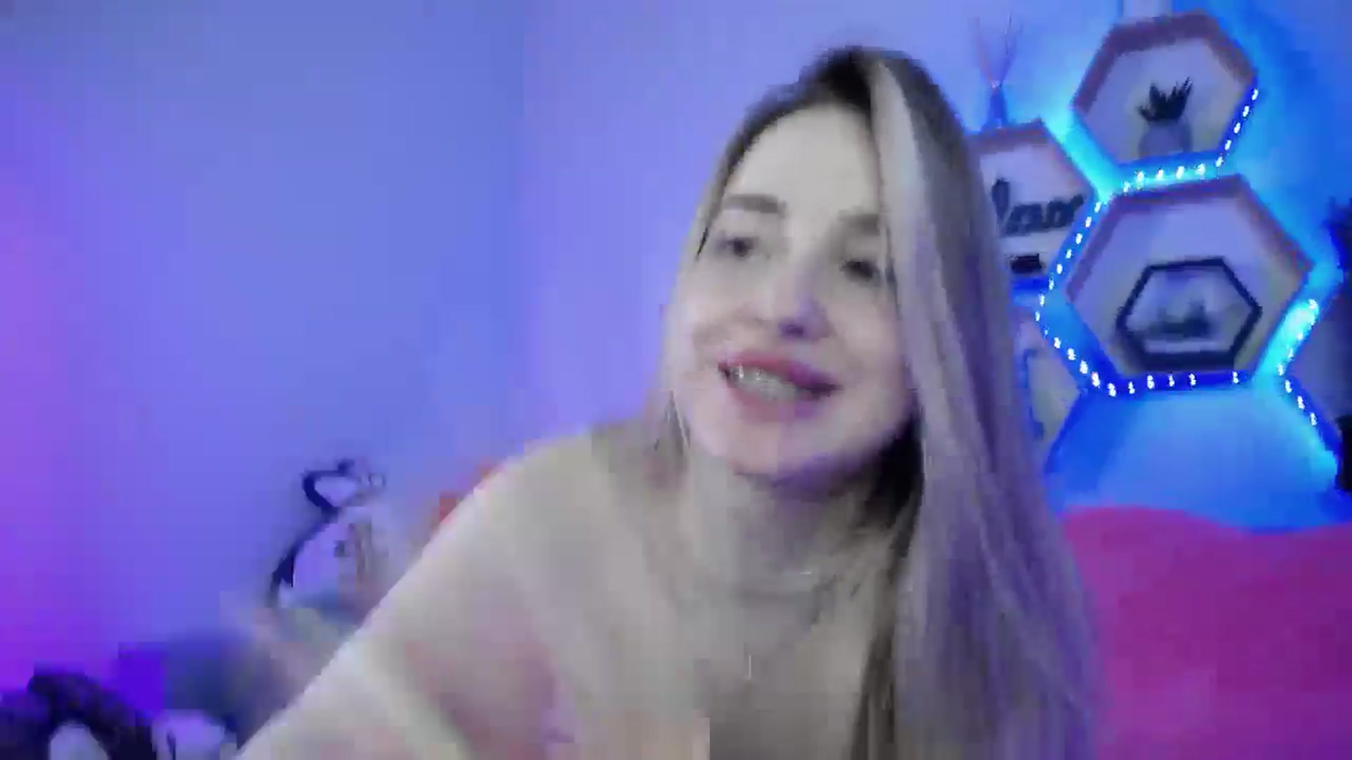 Gallery image thumbnail from SabrinaViolet's myfreecams stream on, 03/22/2026, 13:27 image 11 of 20