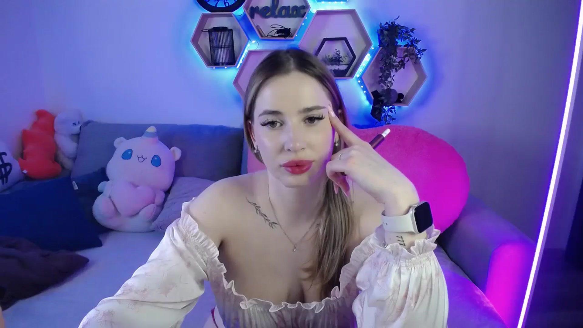 Gallery image thumbnail from SabrinaViolet's myfreecams stream on, 03/28/2026, 11:21 image 2 of 20