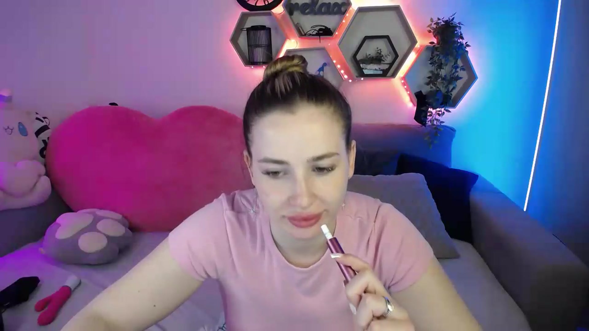 Gallery image thumbnail from SabrinaViolet's myfreecams stream on, 06/21/2026, 12:53 image 6 of 20
