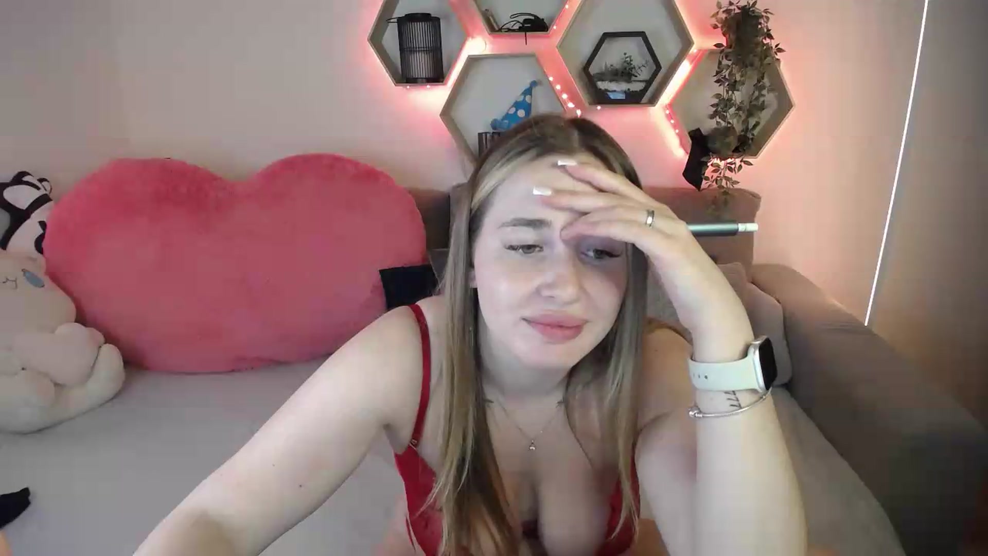 Gallery image thumbnail from SabrinaViolet's myfreecams stream on, 07/10/2026, 10:11 image 15 of 20