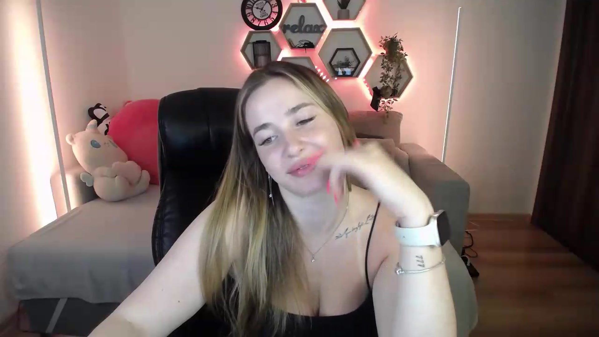 Gallery image thumbnail from SabrinaViolet's myfreecams stream on, 07/11/2026, 08:52 image 20 of 20