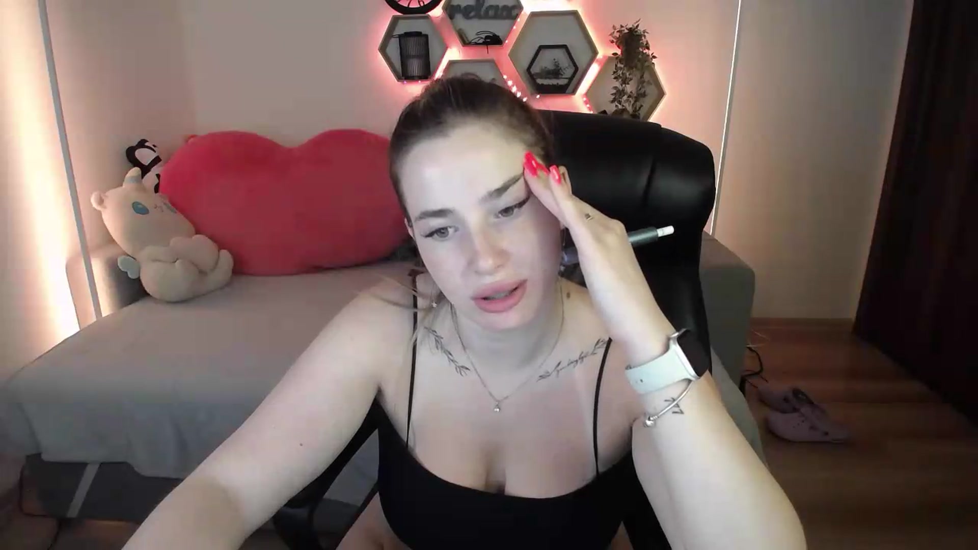 Gallery image thumbnail from SabrinaViolet's myfreecams stream on, 07/11/2026, 13:44 image 16 of 20
