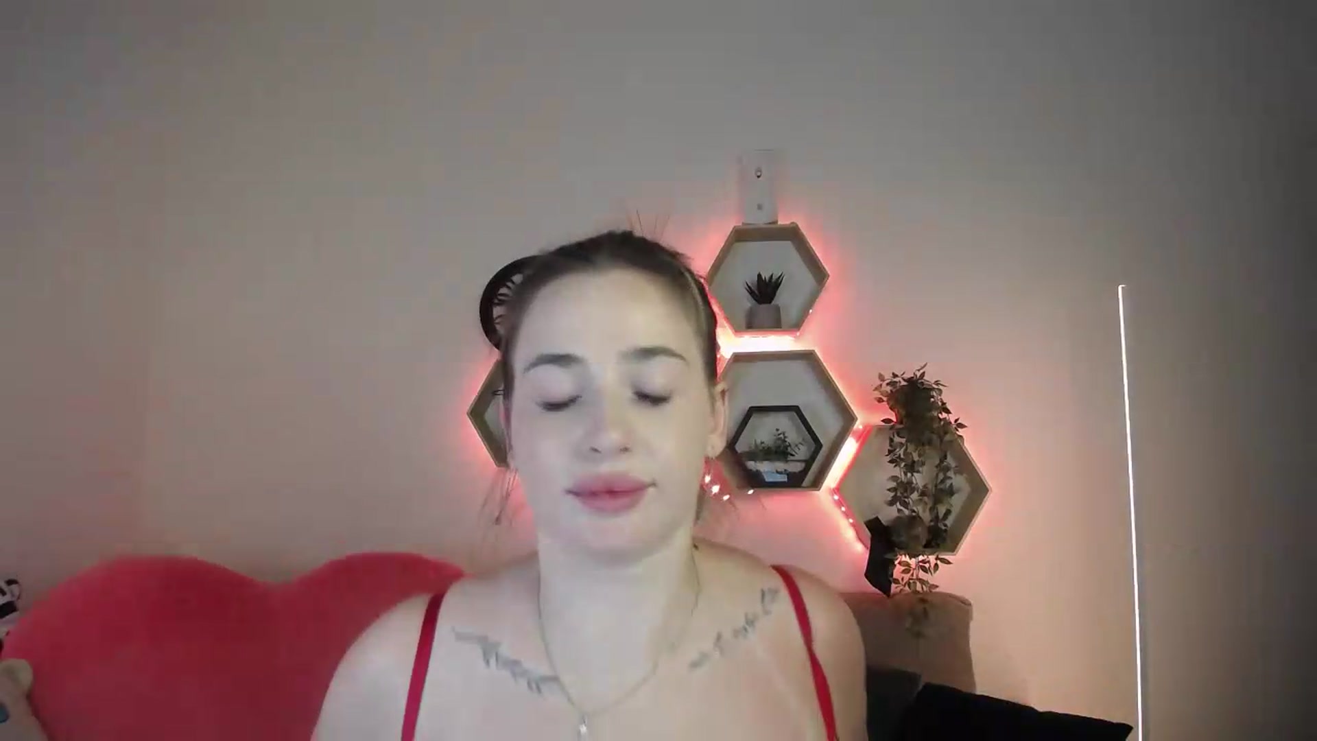 Gallery image thumbnail from SabrinaViolet's myfreecams stream on, 07/17/2026, 13:33 image 2 of 20