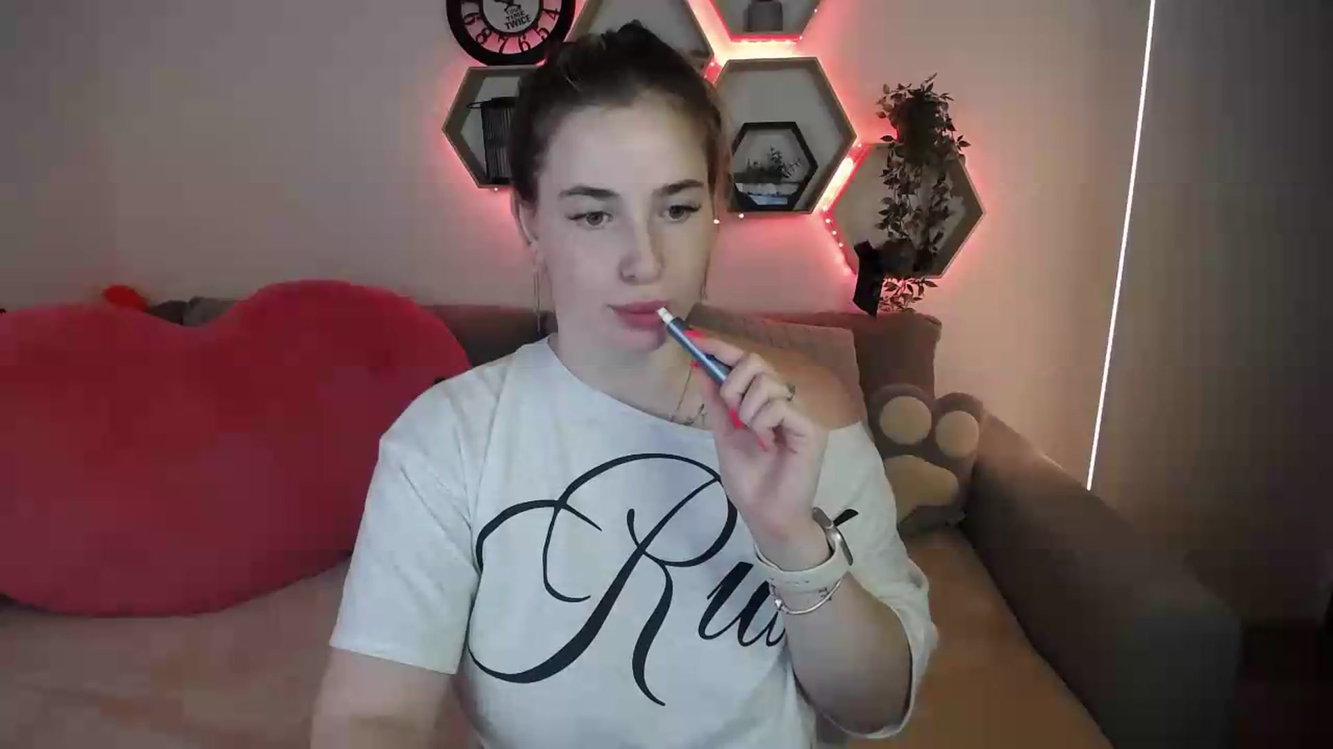 Gallery image thumbnail from SabrinaViolet's myfreecams stream on, 07/20/2026, 12:22 image 11 of 20