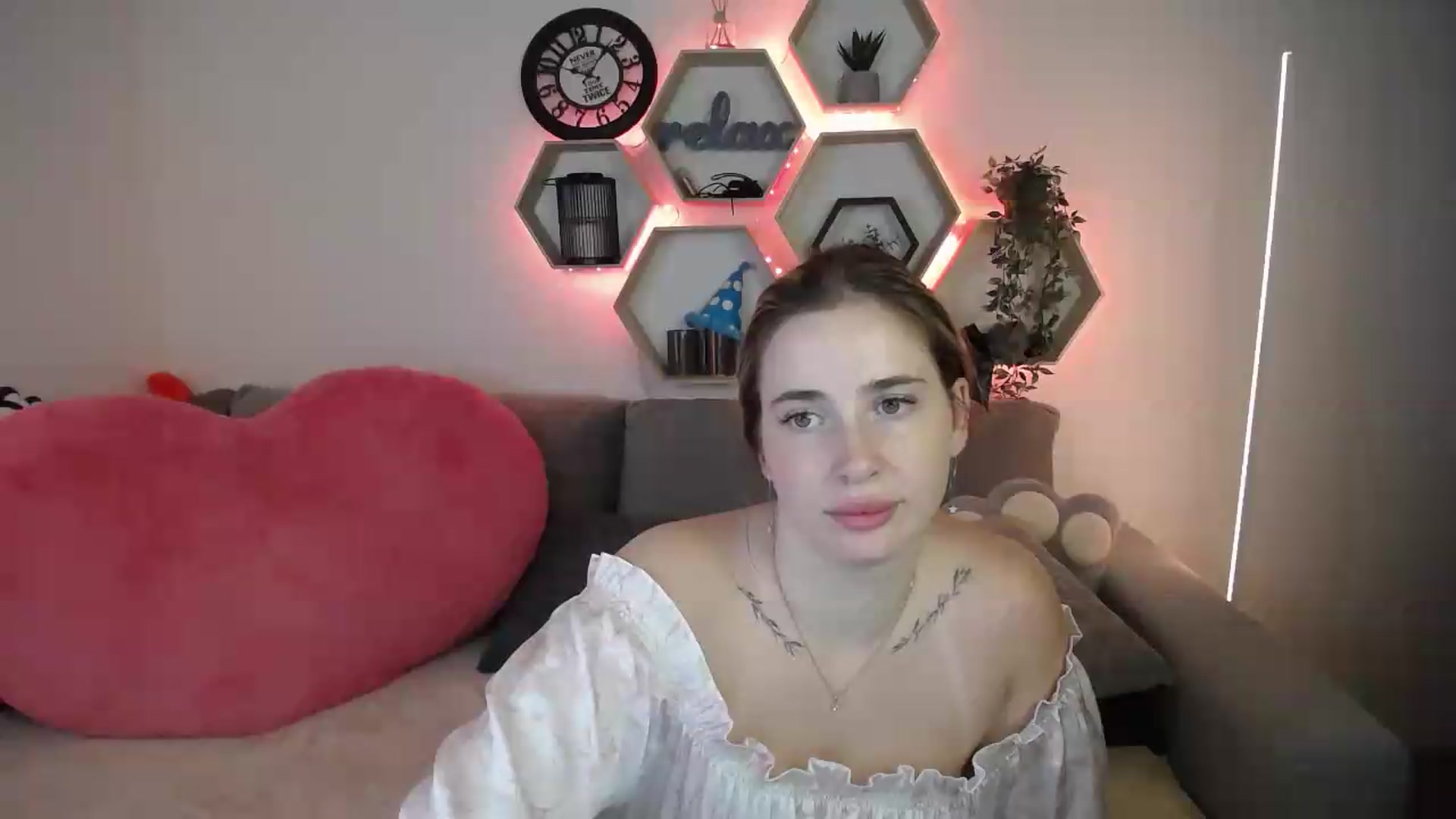 Gallery image thumbnail from SabrinaViolet's myfreecams stream on, 07/21/2026, 12:55 image 2 of 20