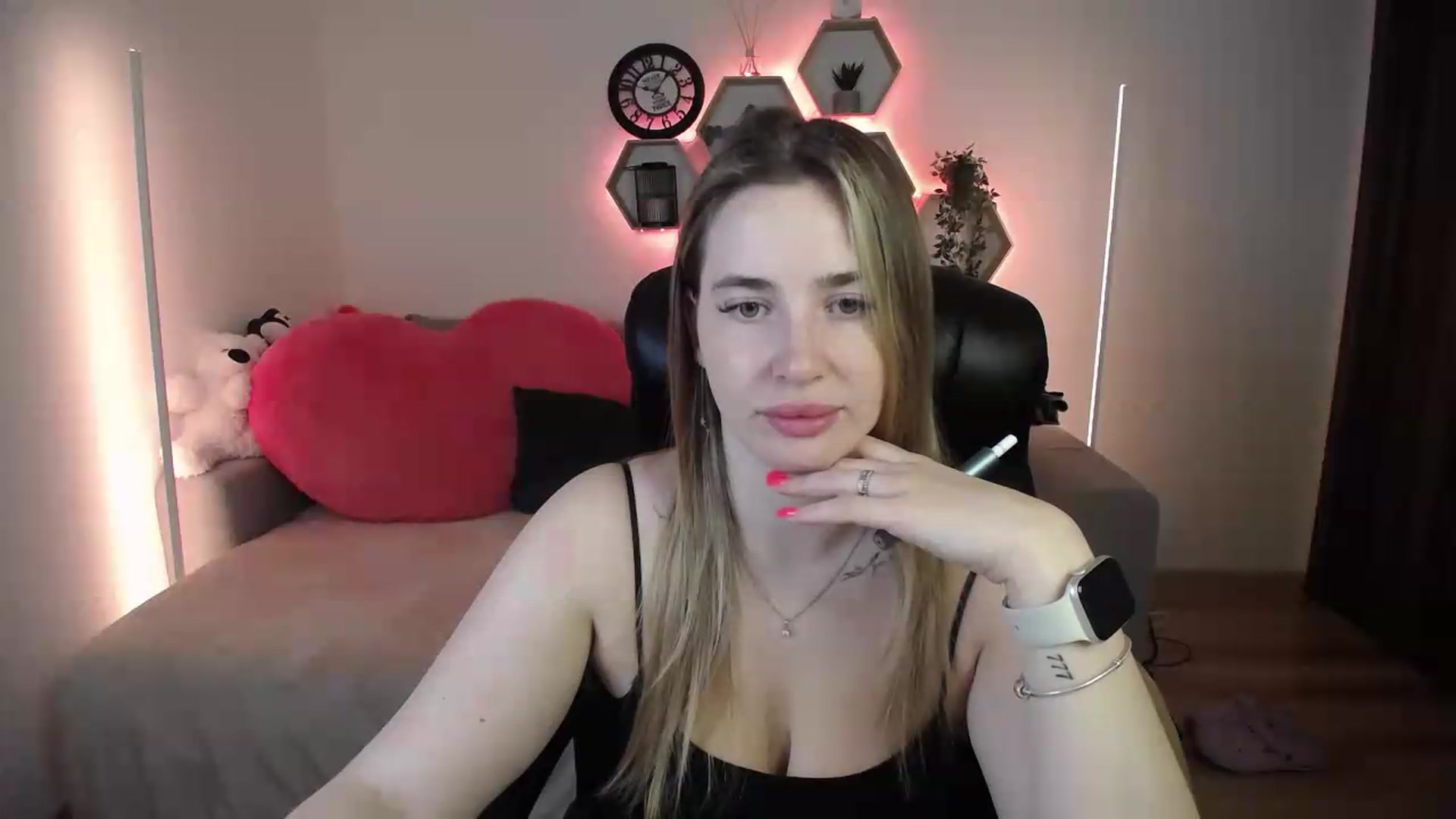Gallery image thumbnail from SabrinaViolet's myfreecams stream on, 07/23/2026, 09:27 image 3 of 20