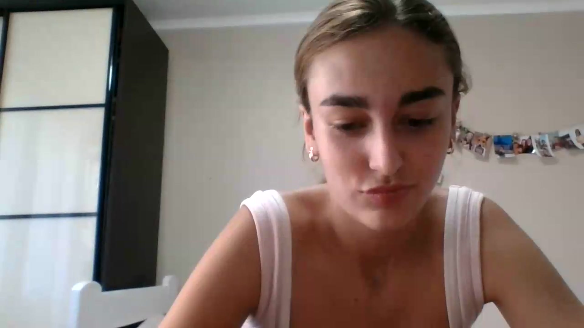 Gallery image thumbnail from SabrinaXx's myfreecams stream on, 08/06/2026, 12:06 image 4 of 20