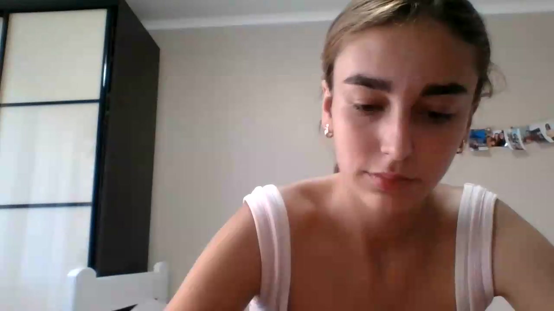 Gallery image thumbnail from SabrinaXx's myfreecams stream on, 08/06/2026, 12:06 image 9 of 20