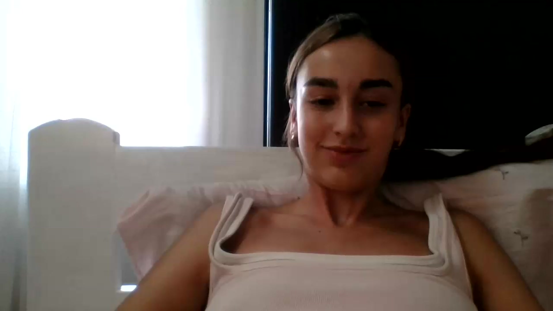 Gallery image thumbnail from SabrinaXx's myfreecams stream on, 08/06/2026, 14:44 image 4 of 20