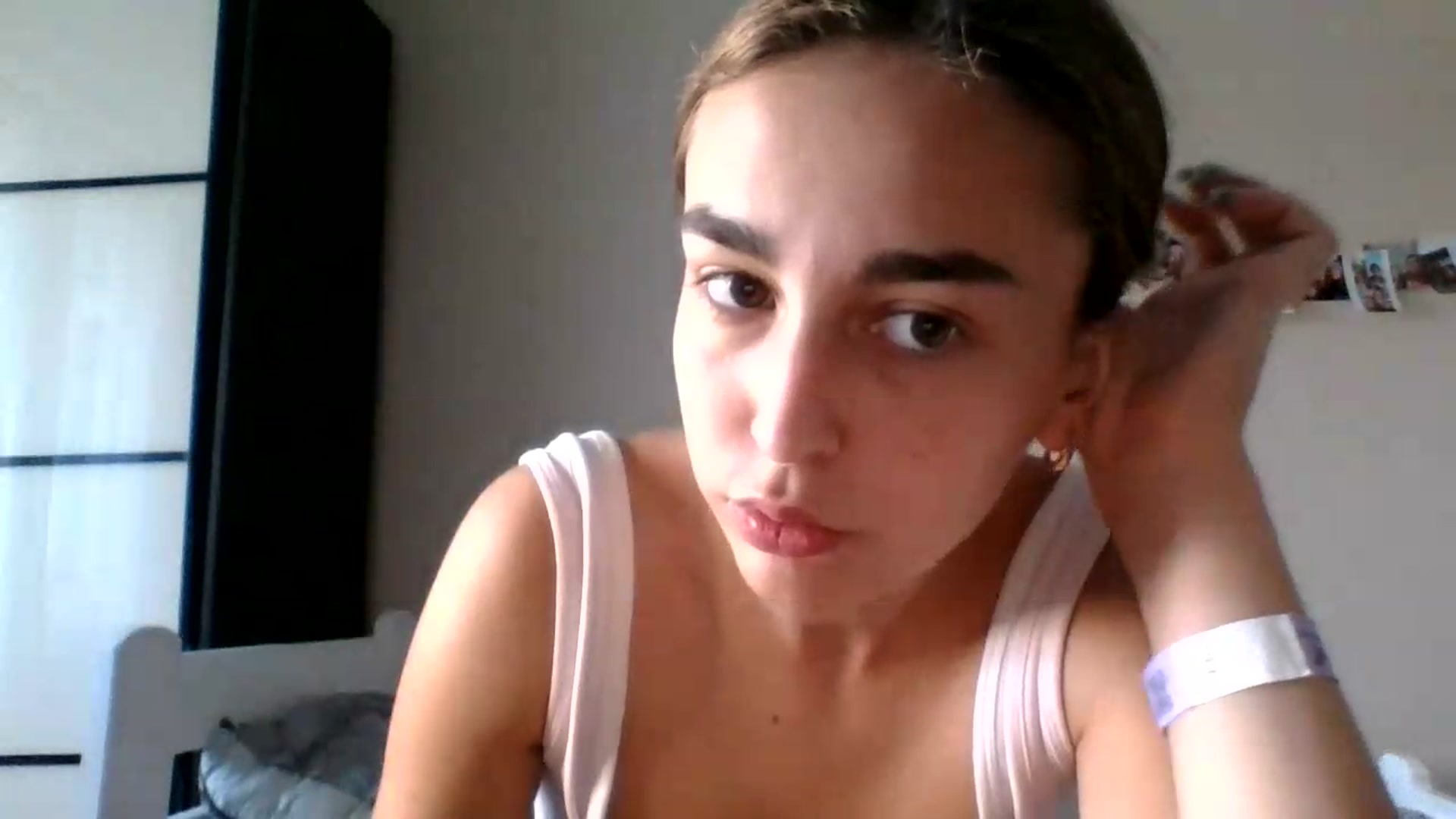 Gallery image thumbnail from SabrinaXx's myfreecams stream on, 08/10/2026, 12:38 image 7 of 20