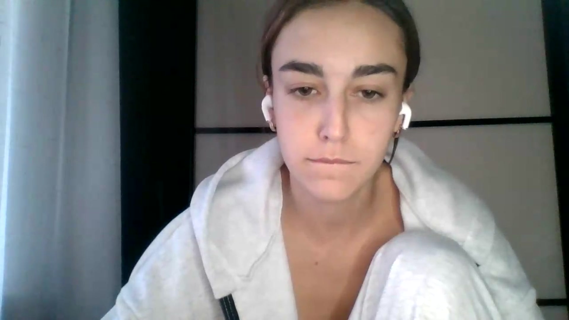 Gallery image thumbnail from SabrinaXx's myfreecams stream on, 08/13/2026, 18:19 image 2 of 20