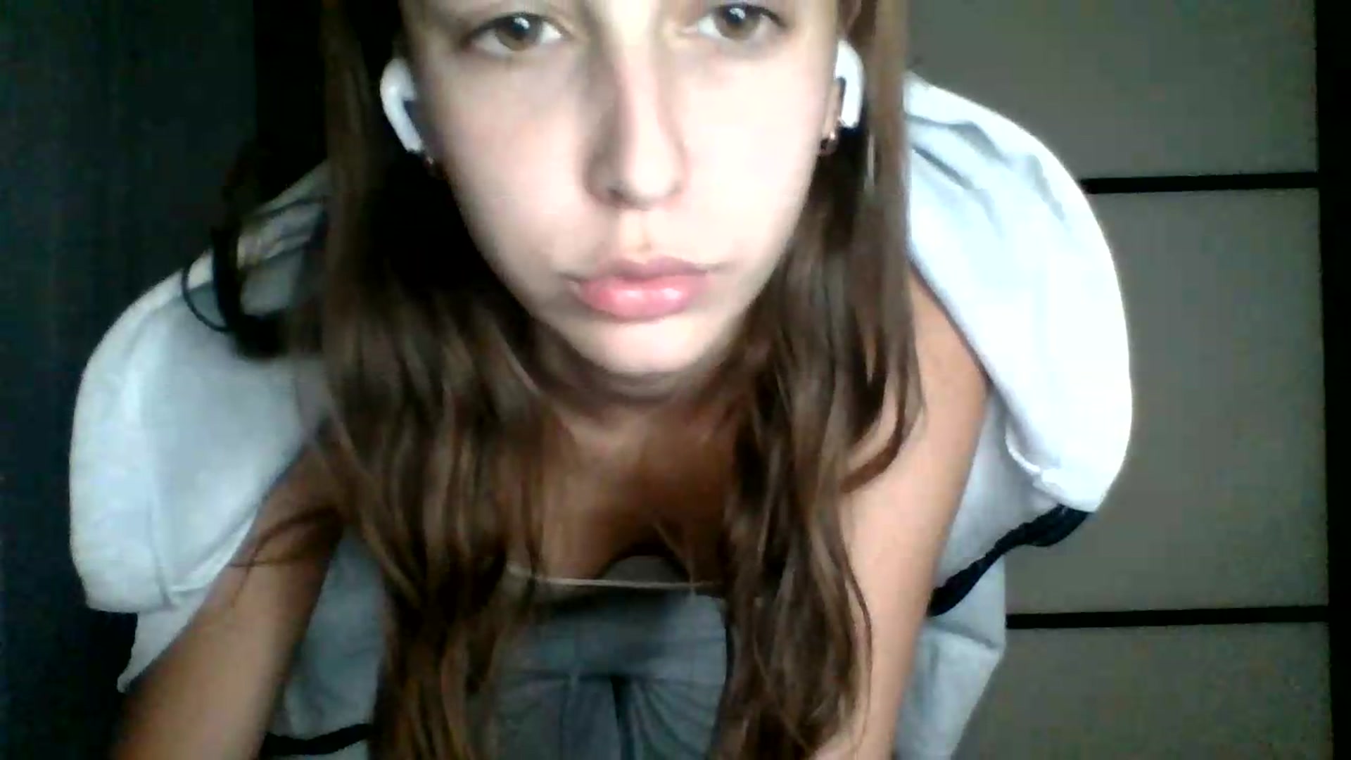 Gallery image thumbnail from SabrinaXx's myfreecams stream on, 08/13/2026, 18:45 image 9 of 20