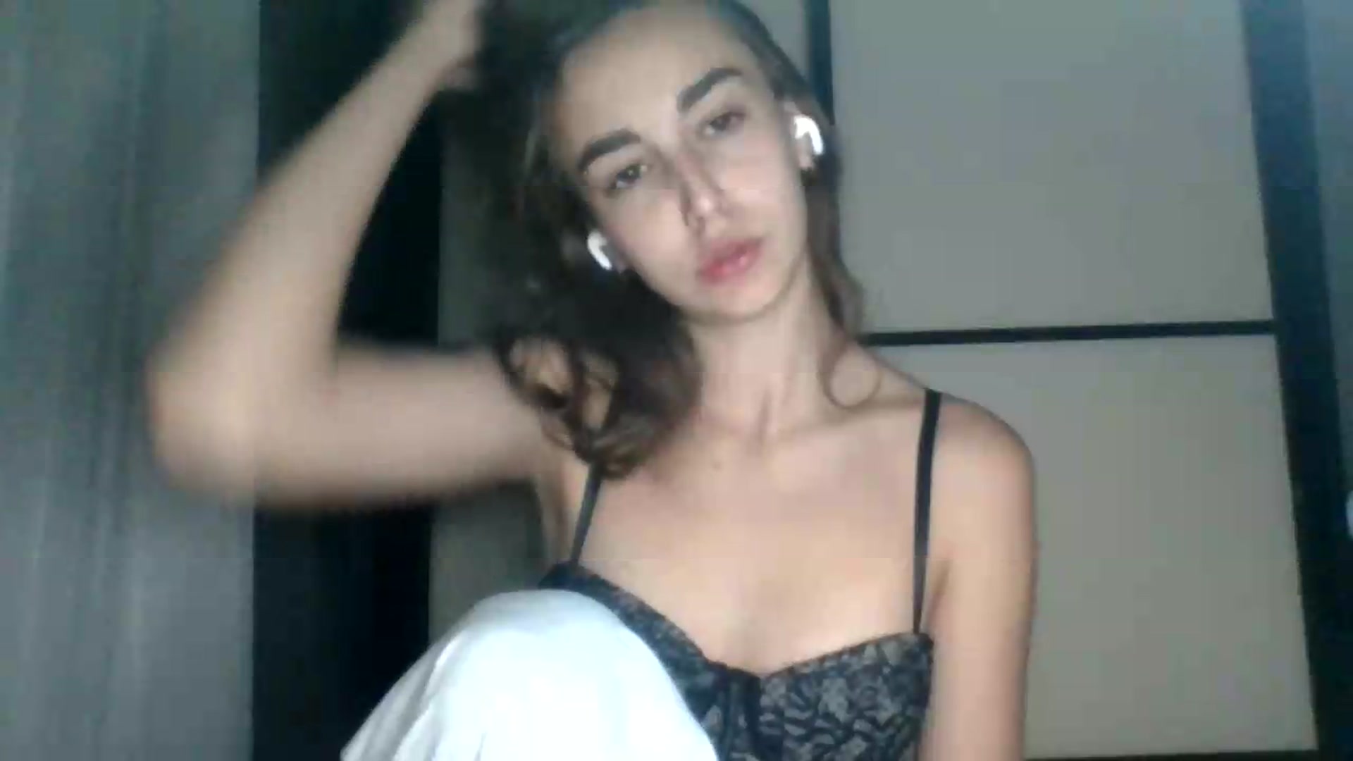 Gallery image thumbnail from SabrinaXx's myfreecams stream on, 08/13/2026, 19:28 image 12 of 20