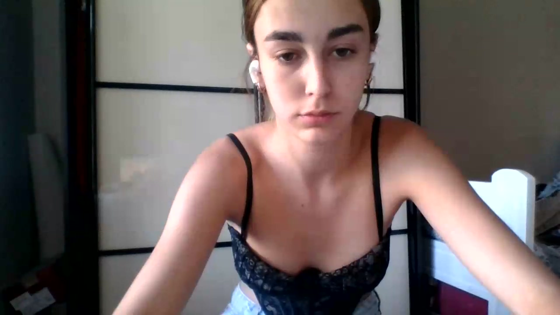 Gallery image thumbnail from SabrinaXx's myfreecams stream on, 08/14/2026, 10:01 image 16 of 20