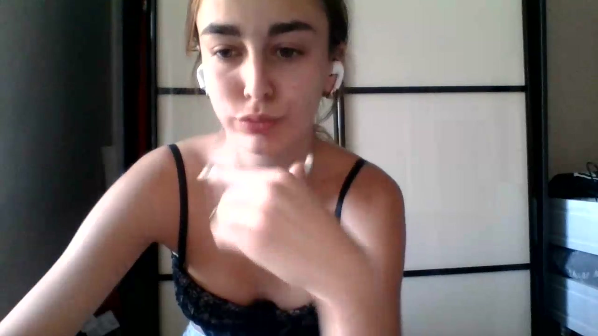 Gallery image thumbnail from SabrinaXx's myfreecams stream on, 08/14/2026, 10:01 image 11 of 20