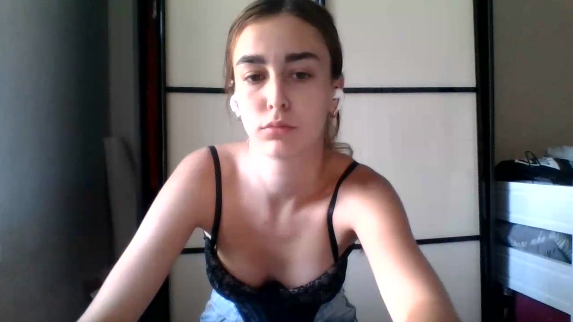 Gallery image thumbnail from SabrinaXx's myfreecams stream on, 08/14/2026, 10:01 image 13 of 20