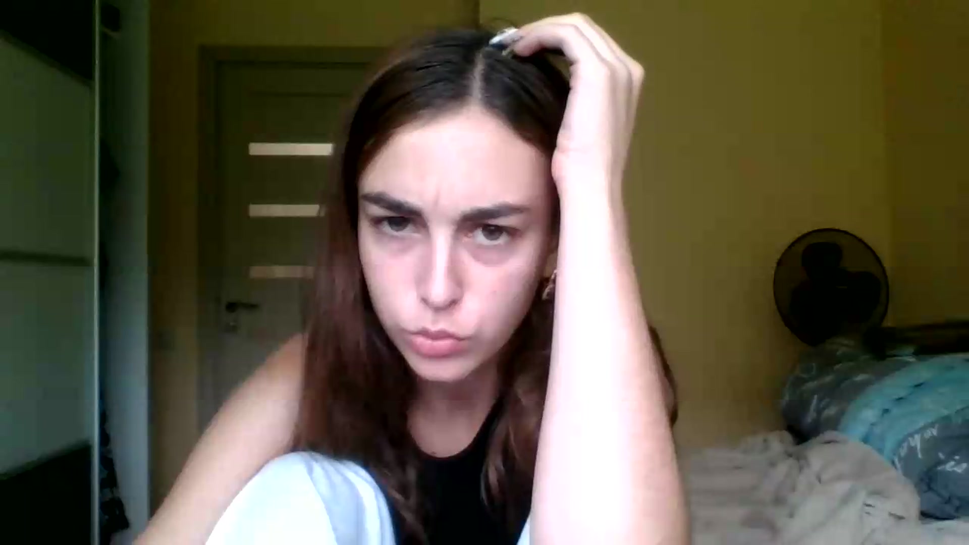 Gallery image thumbnail from SabrinaXx's myfreecams stream on, 08/18/2026, 10:36 image 18 of 20