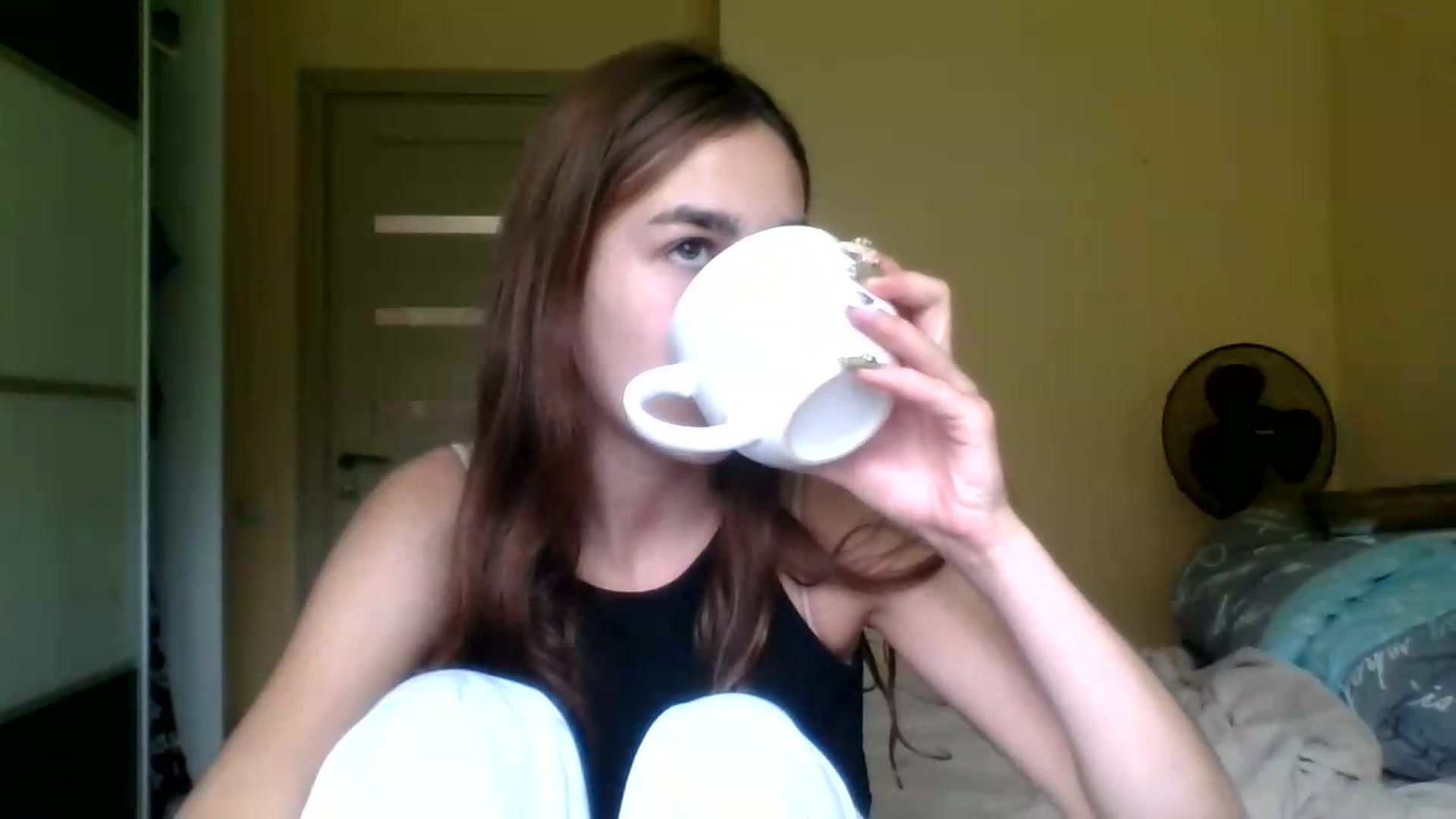 Gallery image thumbnail from SabrinaXx's myfreecams stream on, 08/18/2026, 10:36 image 16 of 20
