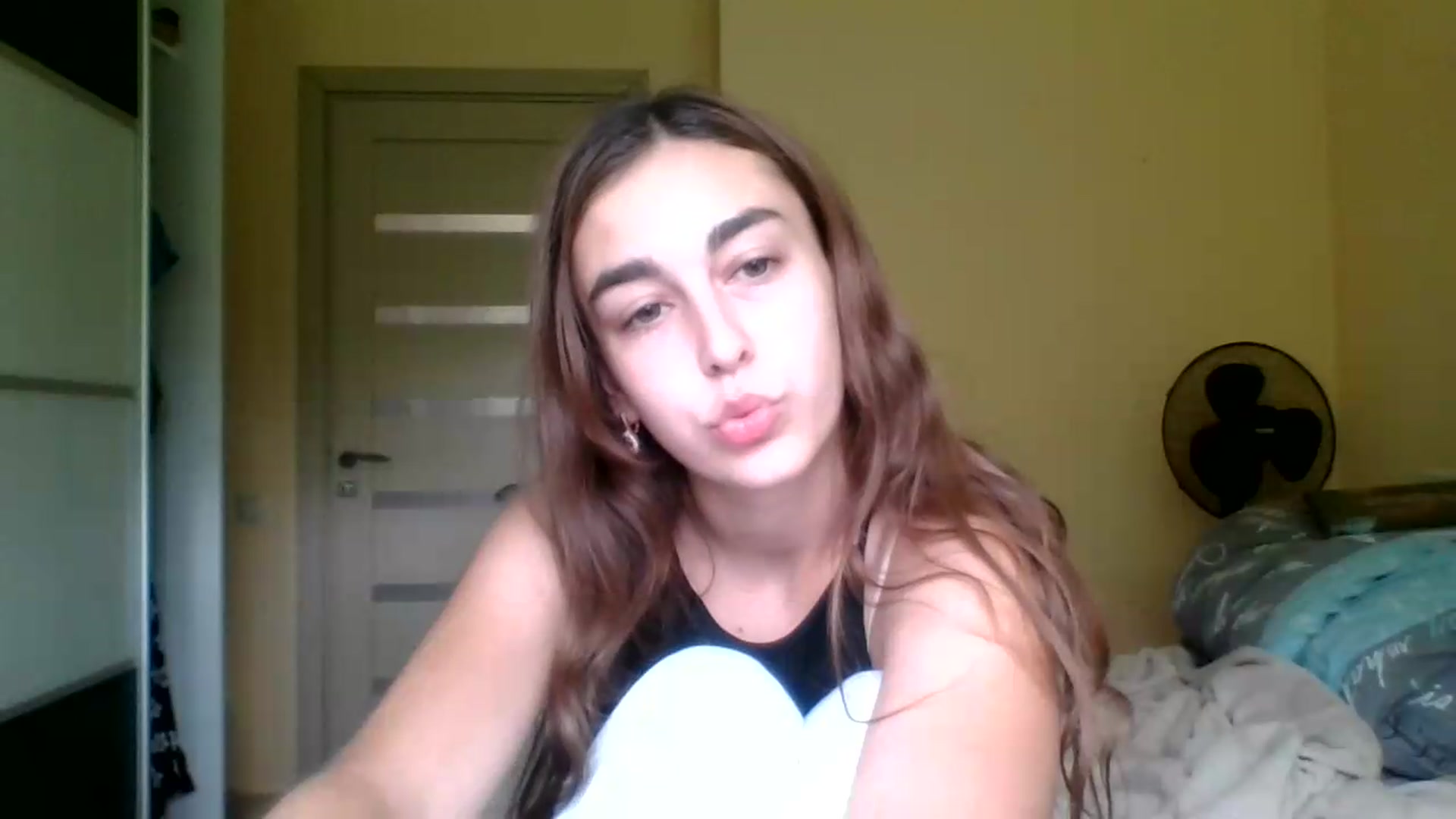 Gallery image thumbnail from SabrinaXx's myfreecams stream on, 08/18/2026, 11:03 image 7 of 20