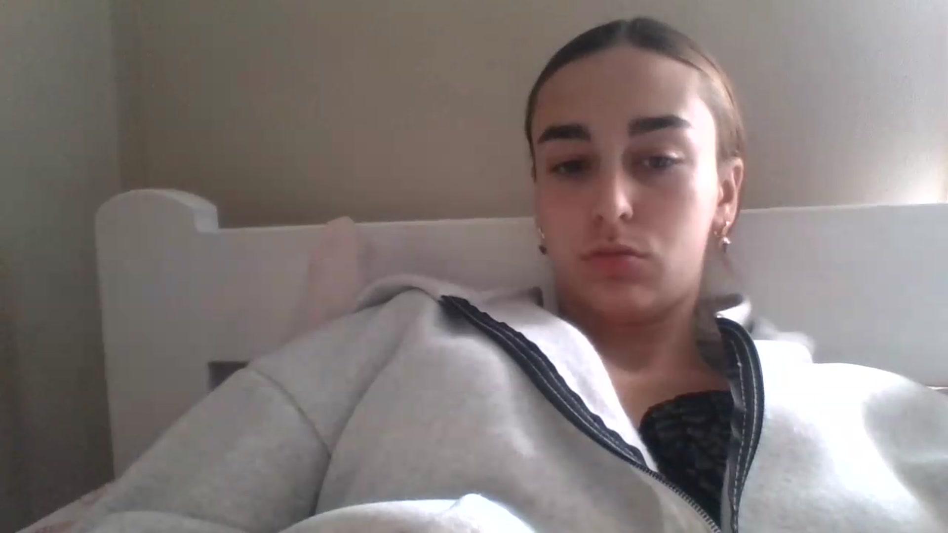 Gallery image thumbnail from SabrinaXx's myfreecams stream on, 08/19/2026, 12:03 image 16 of 20