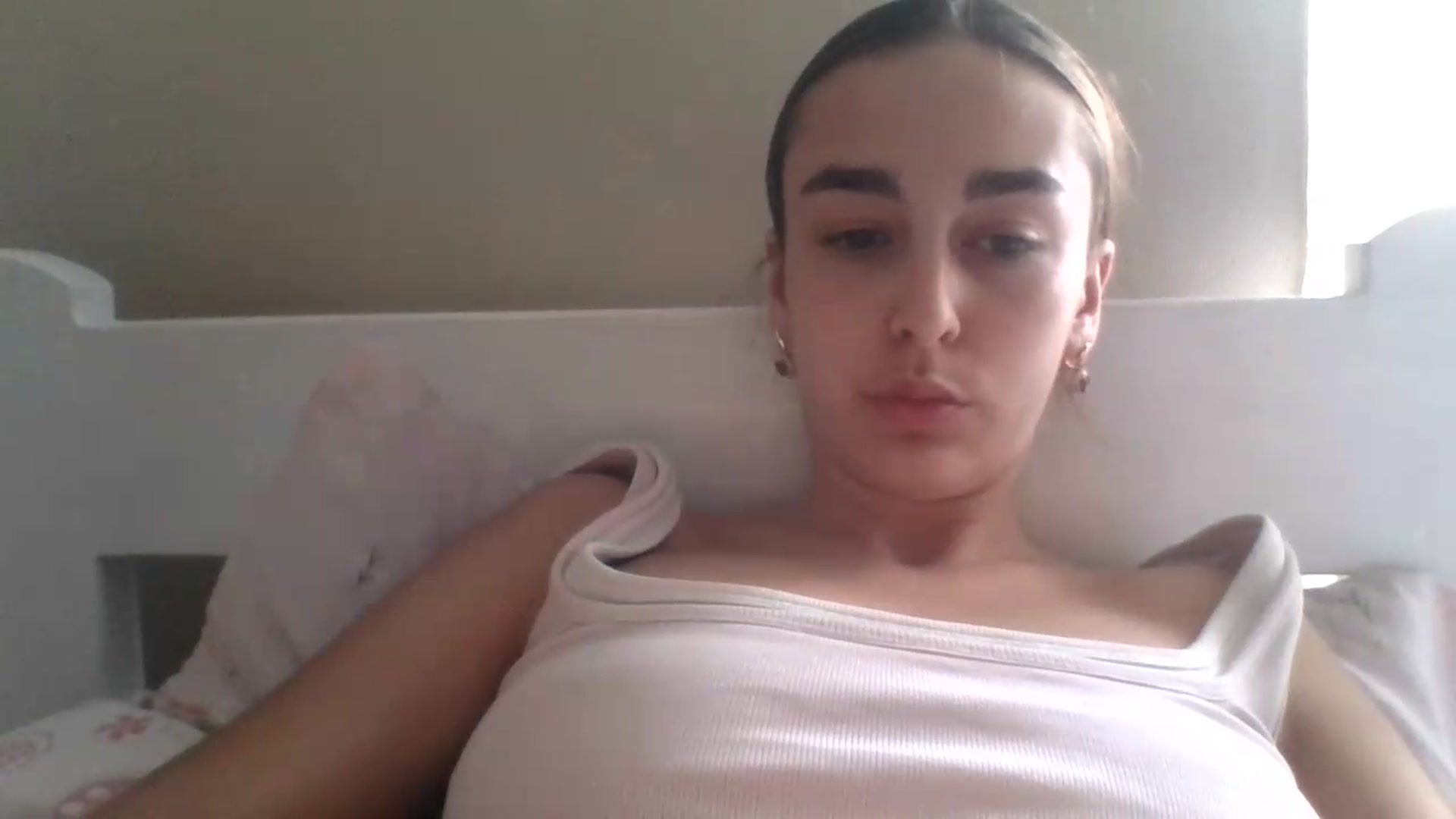 Gallery image thumbnail from SabrinaXx's myfreecams stream on, 08/19/2026, 13:02 image 14 of 20