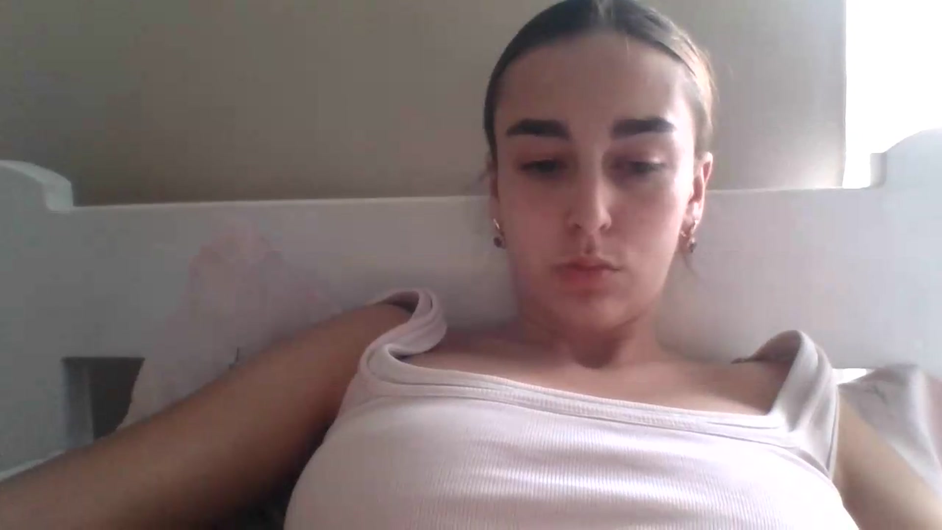 Gallery image thumbnail from SabrinaXx's myfreecams stream on, 08/19/2026, 13:02 image 18 of 20