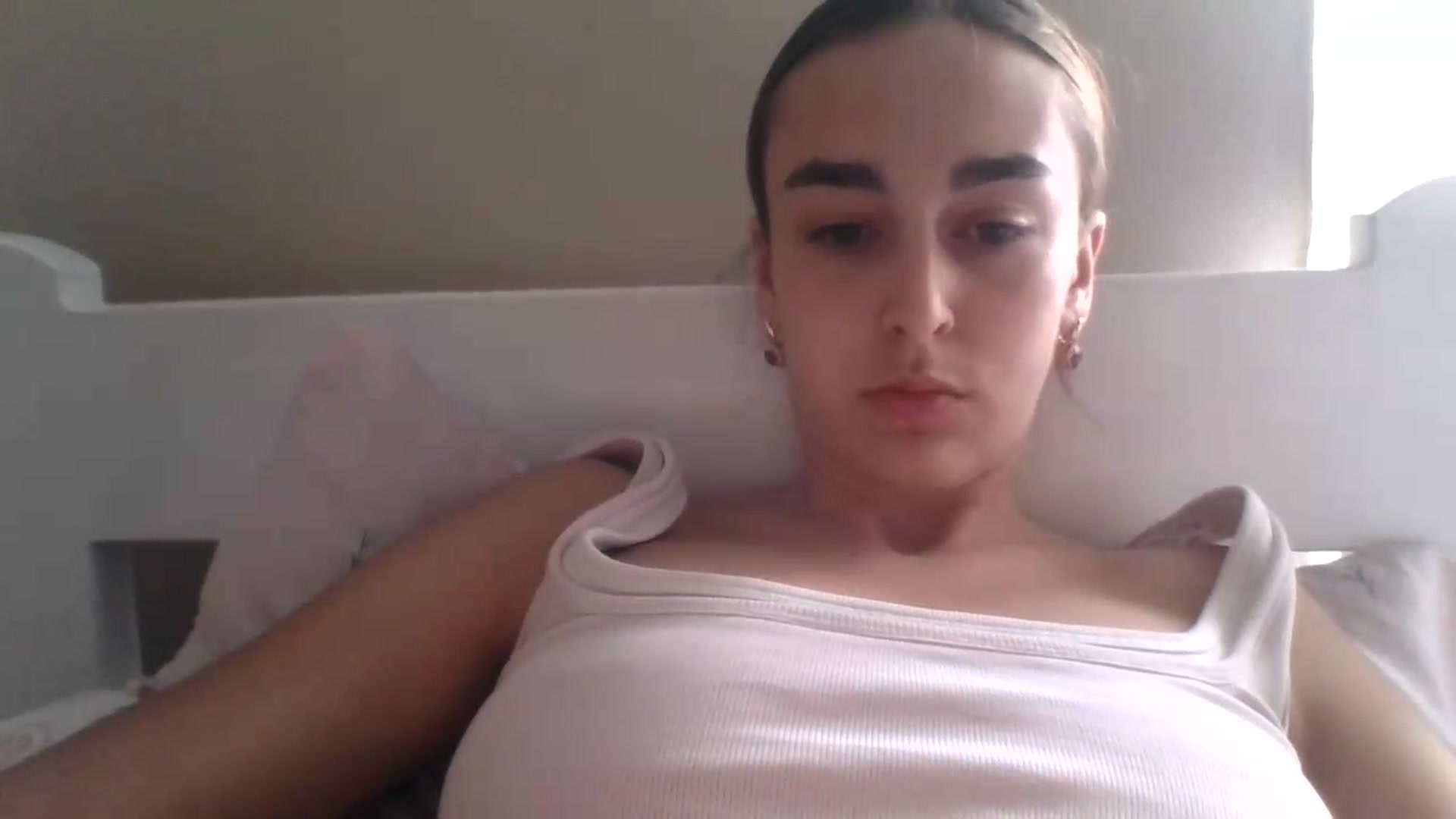 Gallery image thumbnail from SabrinaXx's myfreecams stream on, 08/19/2026, 13:02 image 17 of 20