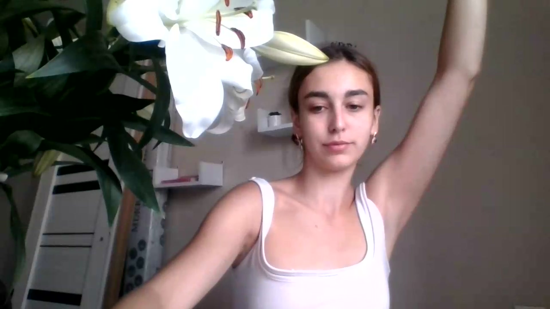 Gallery image thumbnail from SabrinaXx's myfreecams stream on, 08/21/2026, 10:35 image 15 of 20