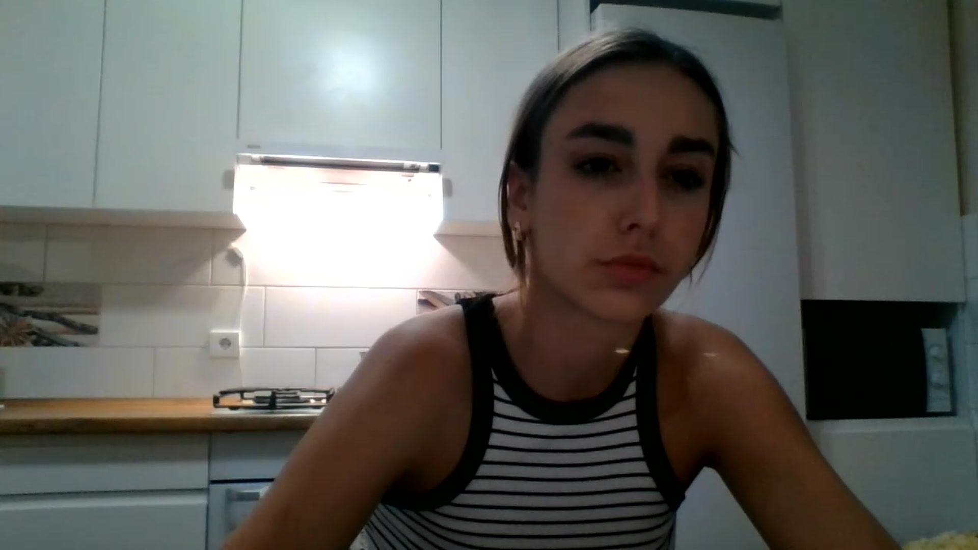 Gallery image thumbnail from SabrinaXx's myfreecams stream on, 08/29/2026, 19:17 image 18 of 20